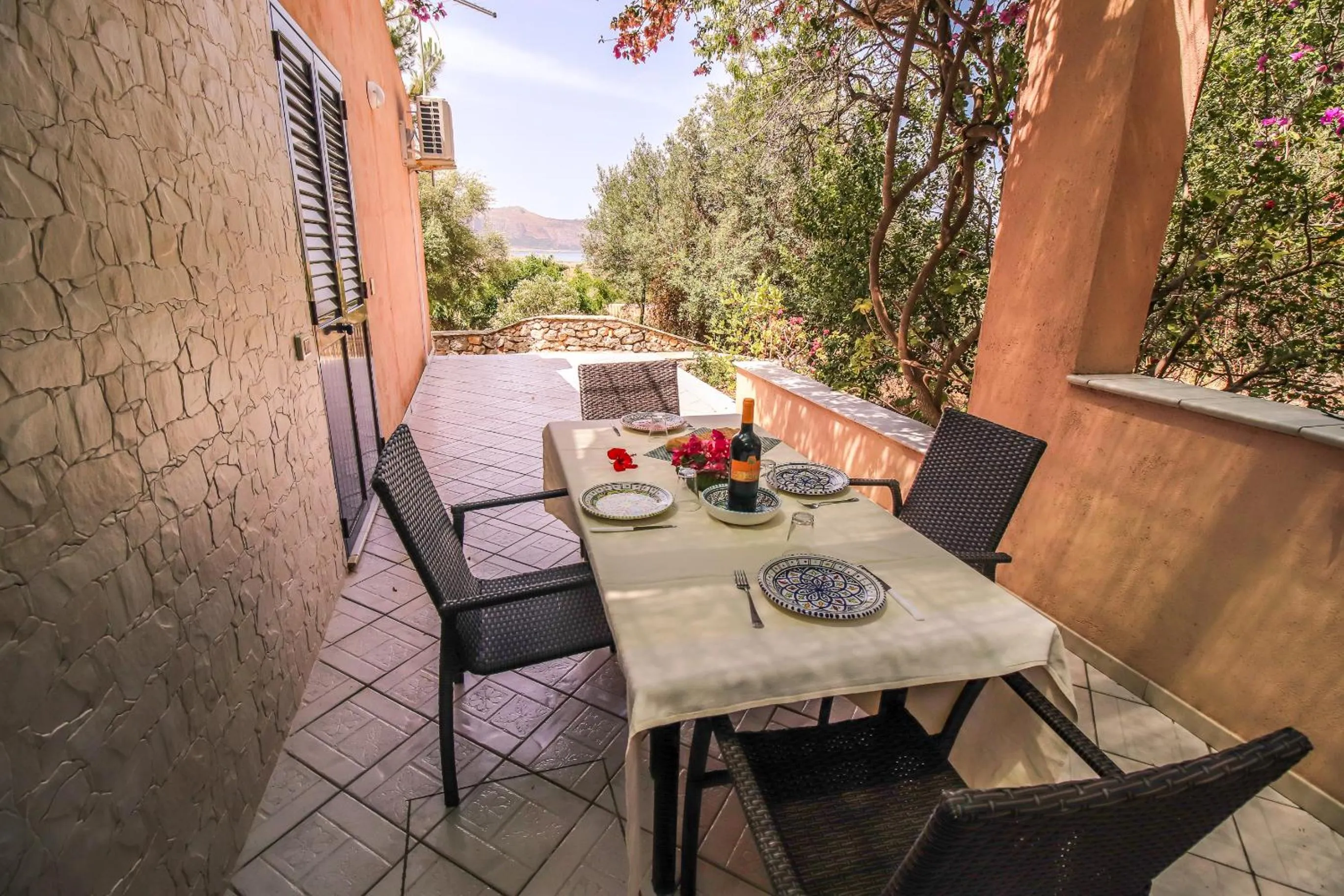 Patio in Cala Dell'Arena