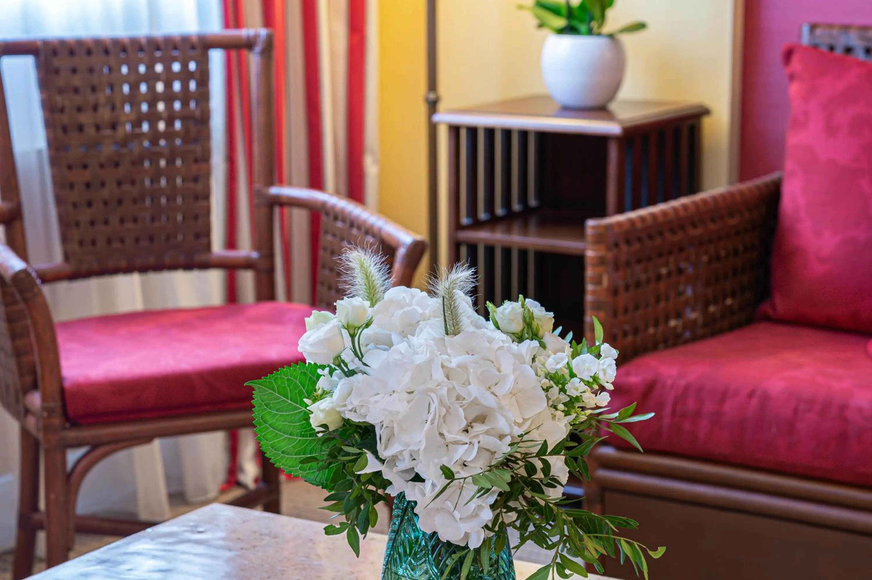 Decorative detail in Kipling Manotel