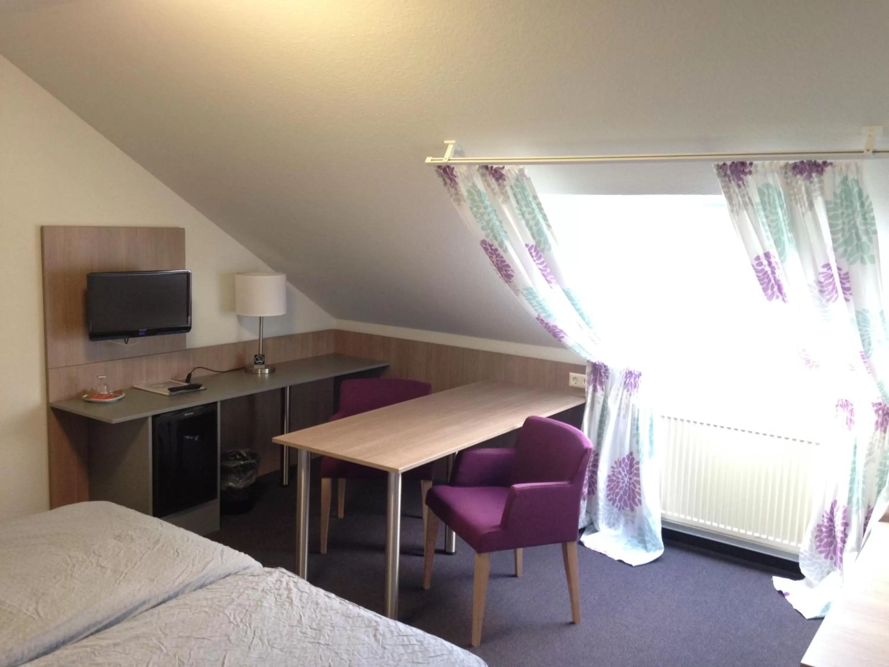 Photo of the whole room, Bed in Hotel Astra Rastatt