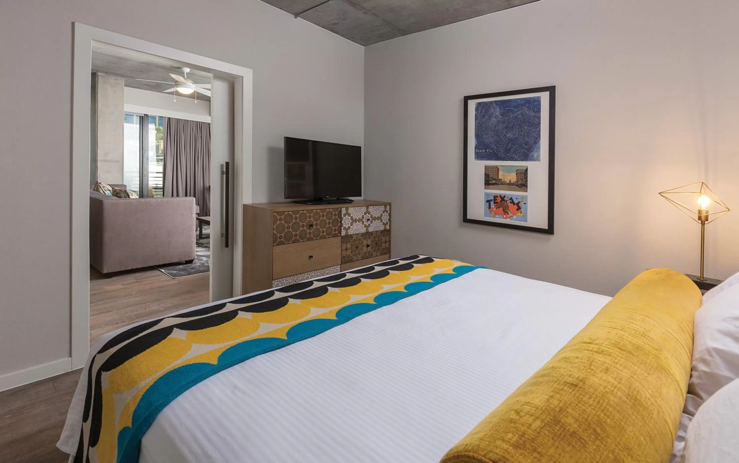 Other, Bed in Club Wyndham Austin