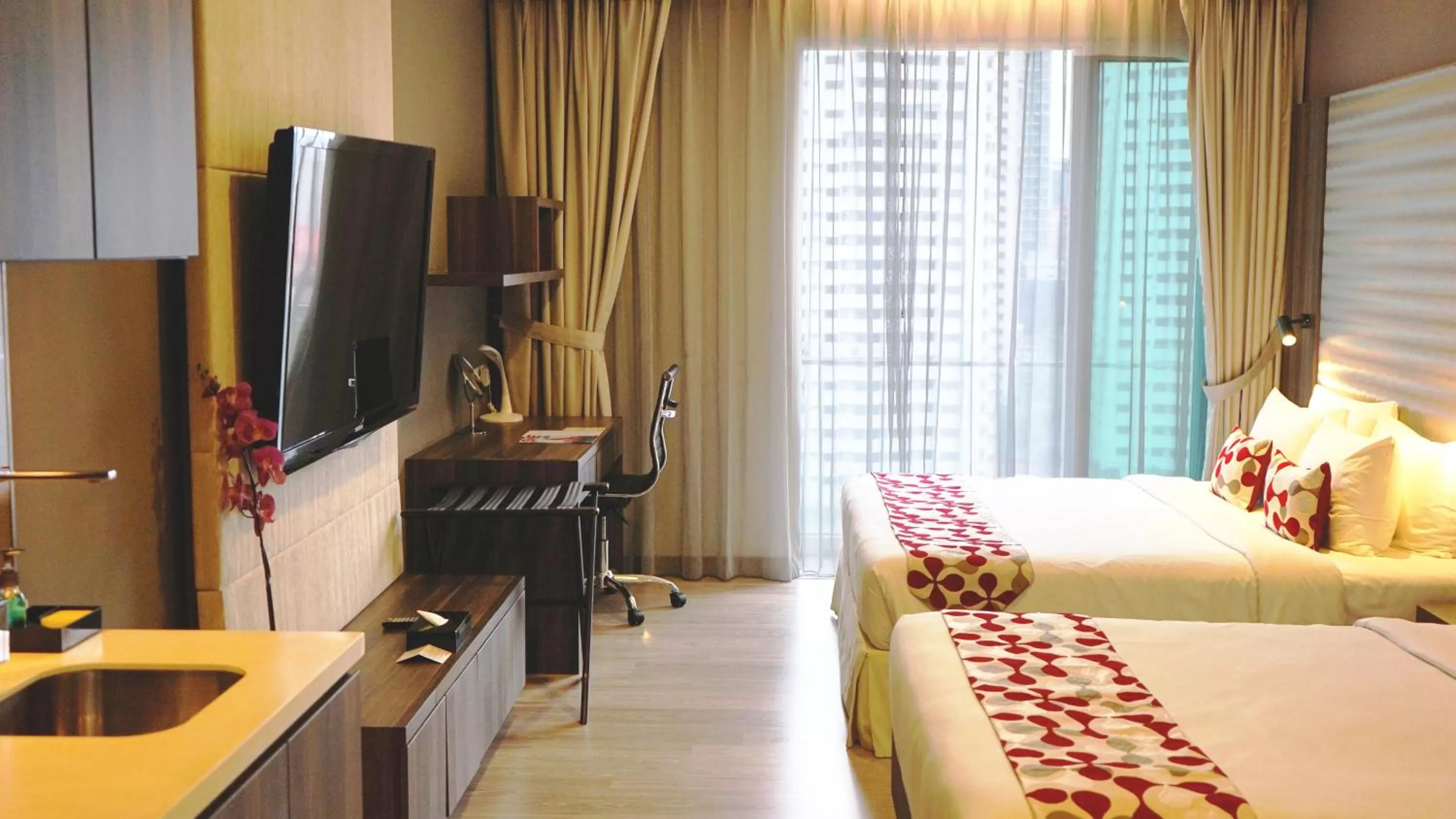 Bed in Ramada Suites by Wyndham Kuala Lumpur City Centre
