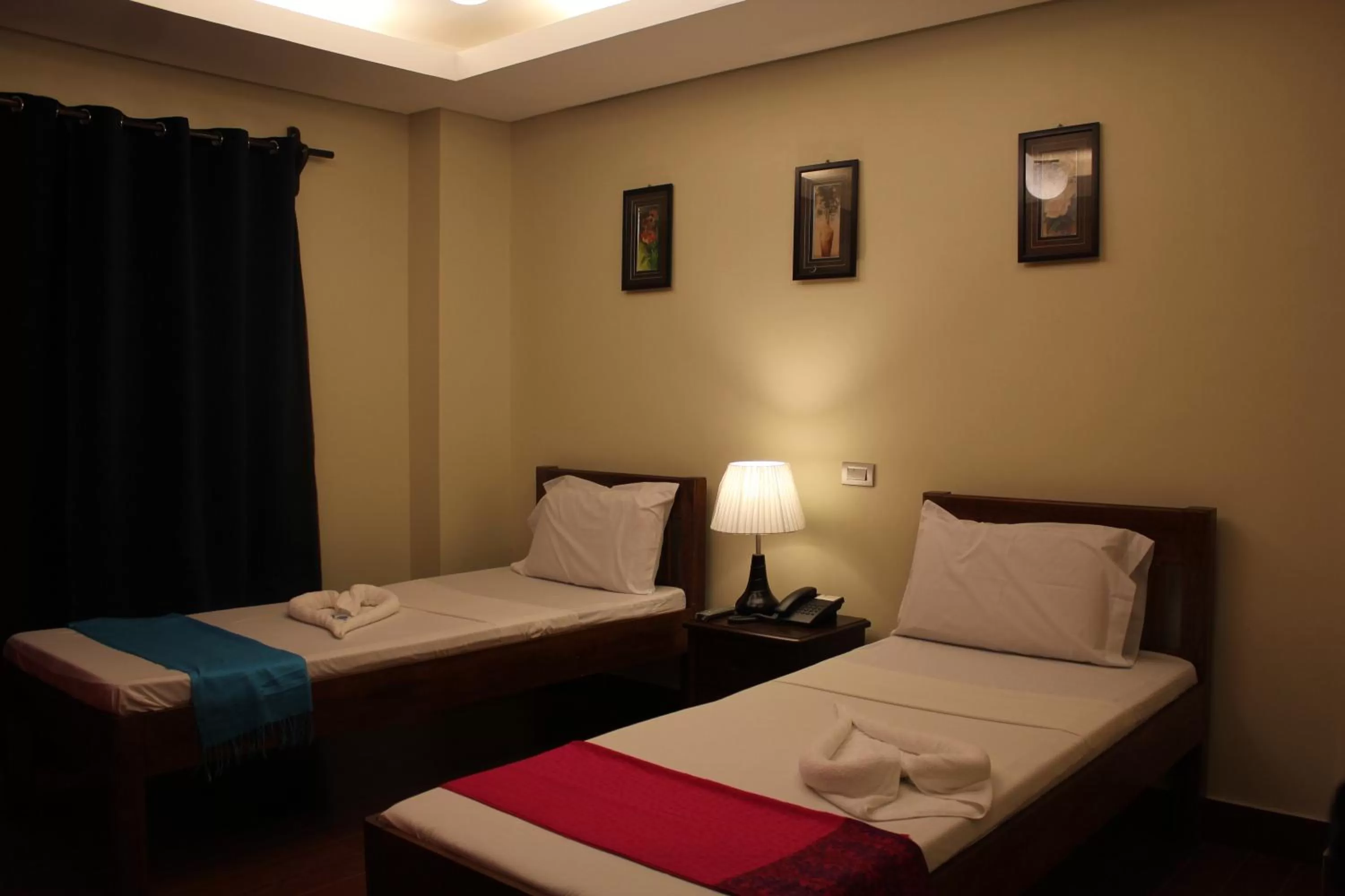 Photo of the whole room, Bed in Aqua Travel Lodge