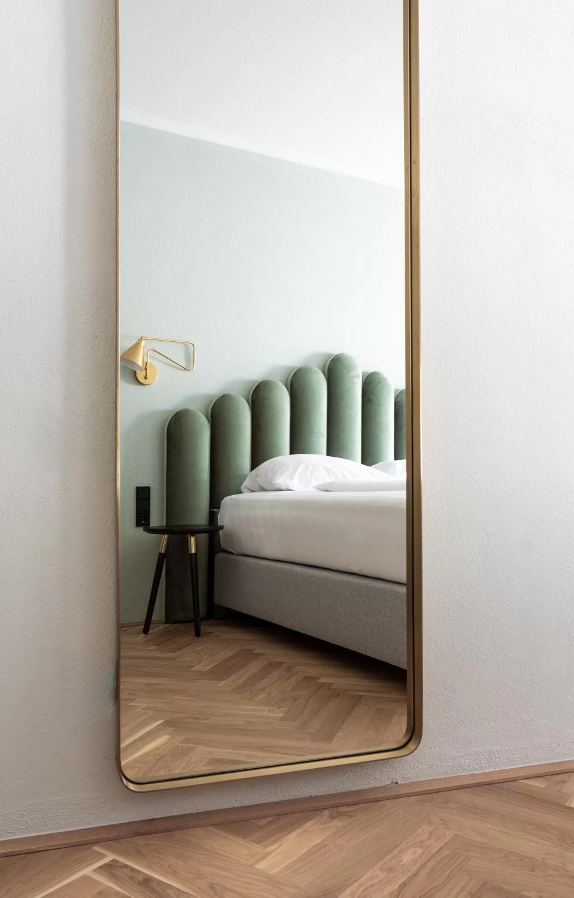 Bed in Alpine Hideaway ZILLERTALERHOF - 4 Sterne Superior