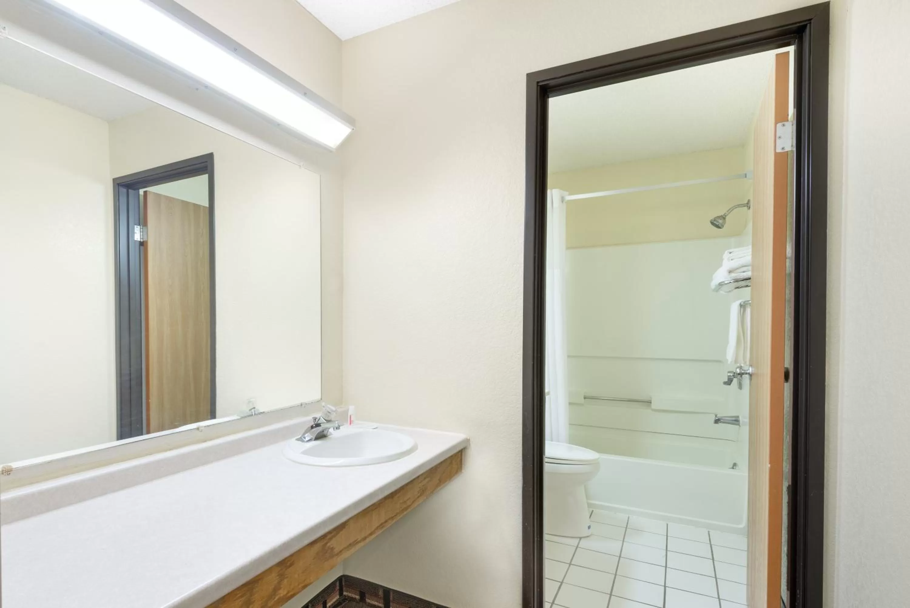 Shower in Super 8 by Wyndham Kent/Akron Area