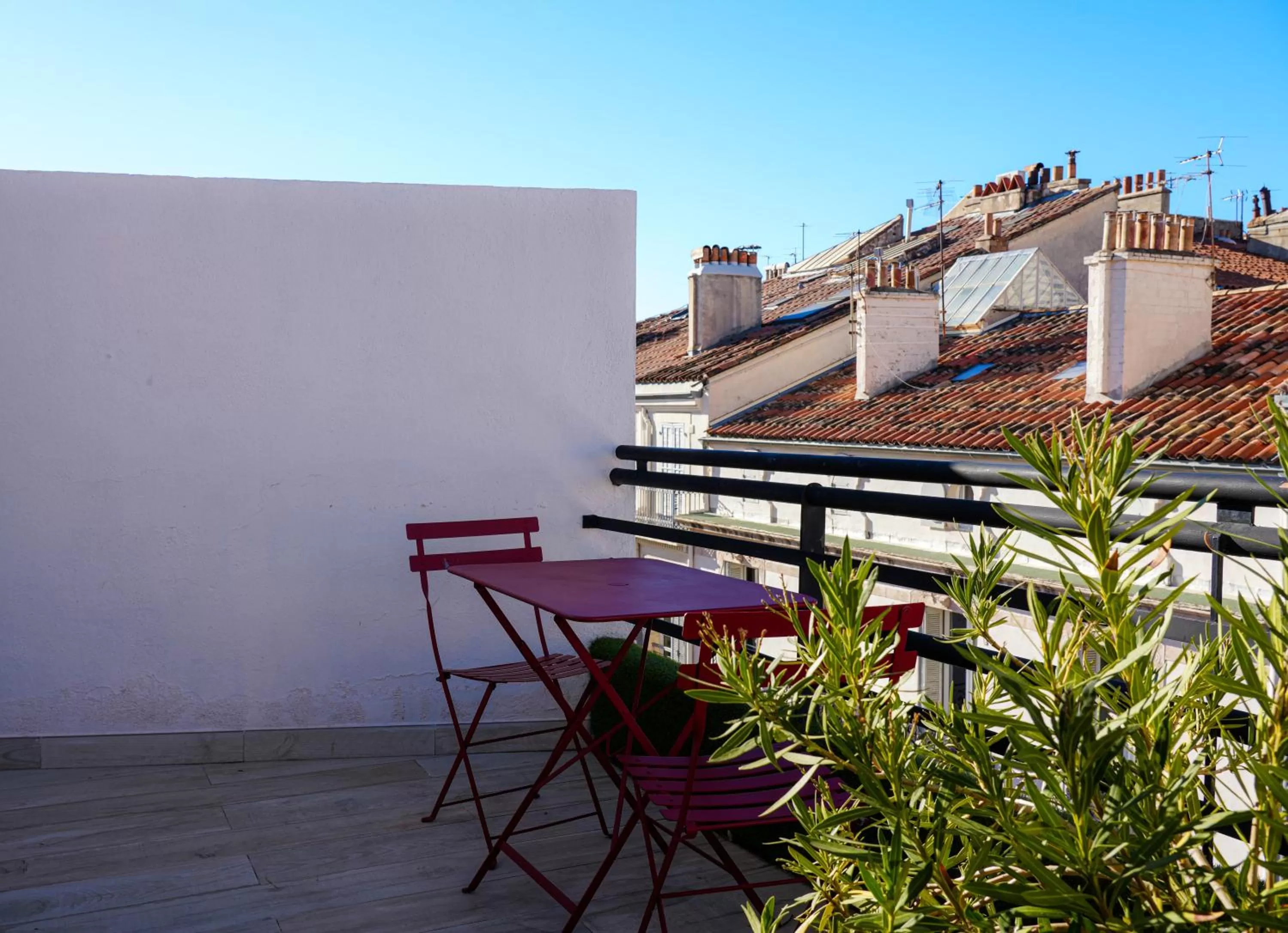 Patio in Celenya Hôtel