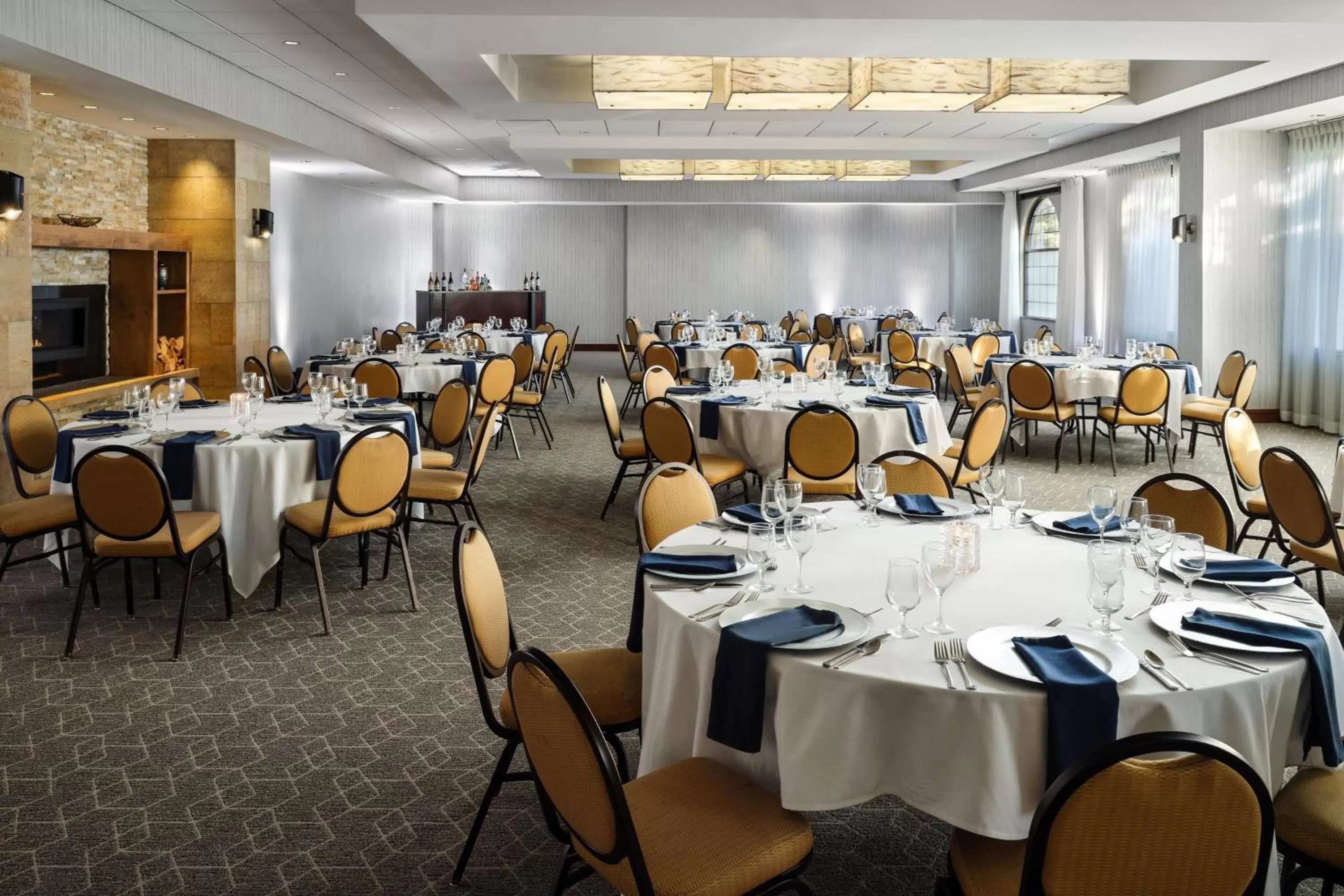 Meeting/conference room in Minneapolis Marriott Northwest Hotel & Conference Center