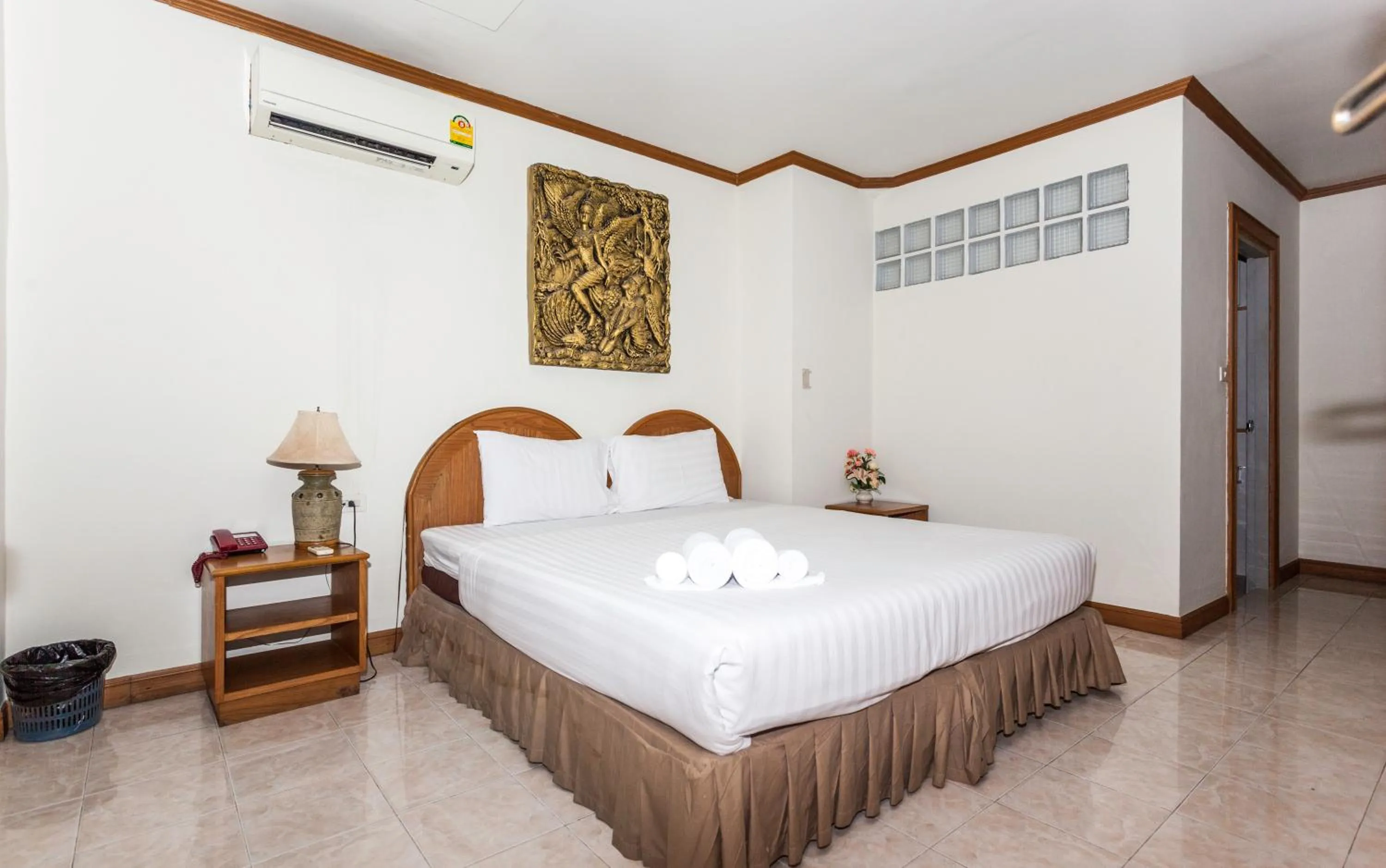 Bedroom, Bed in Andaman Sea Patong