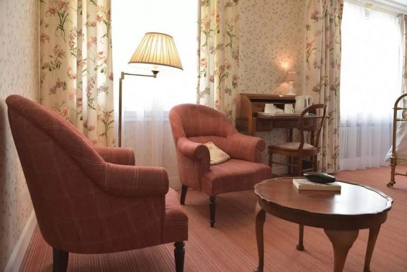 Seating area in Gradlon