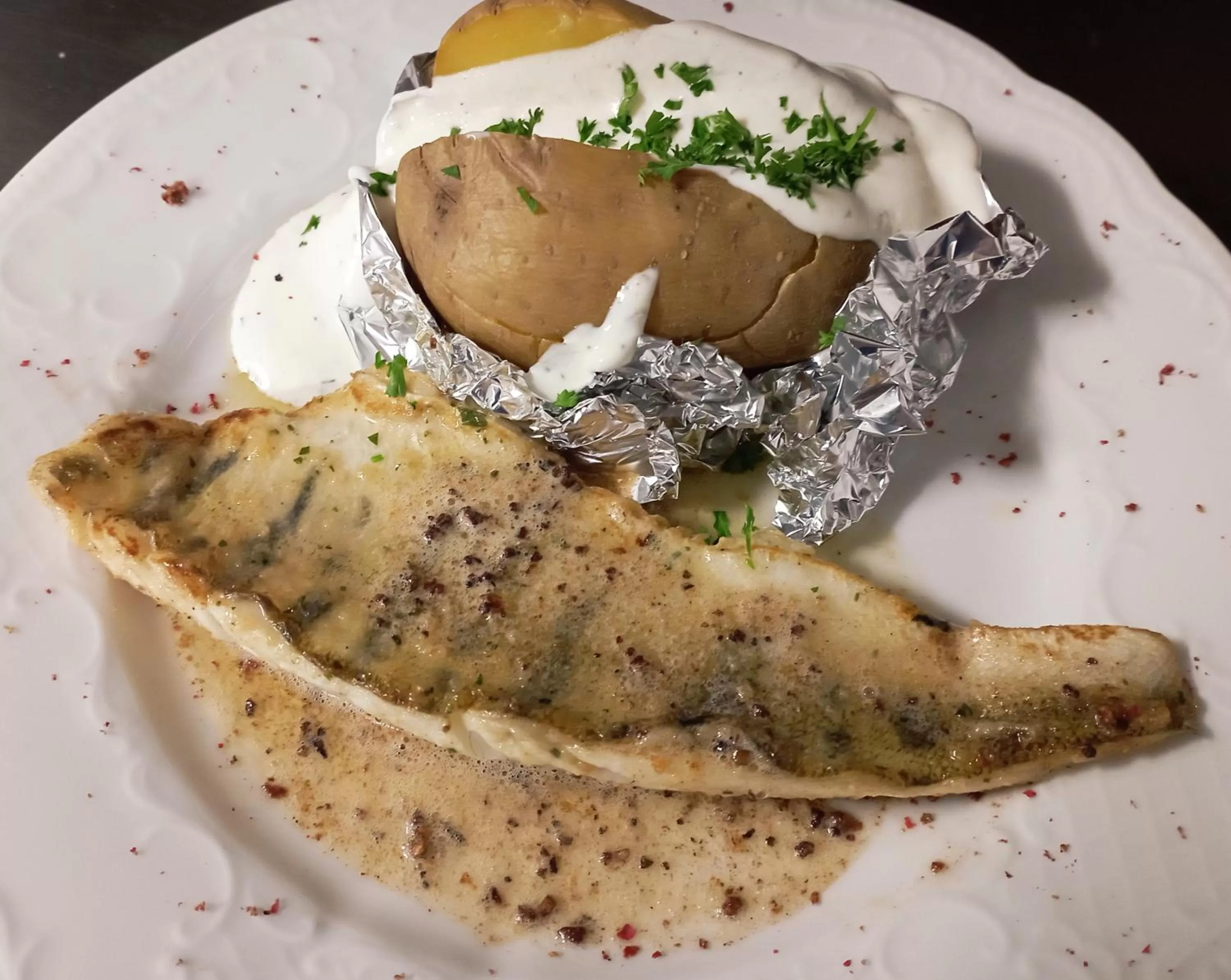 Restaurant/places to eat, Food in Hotel-Restaurant-Krone