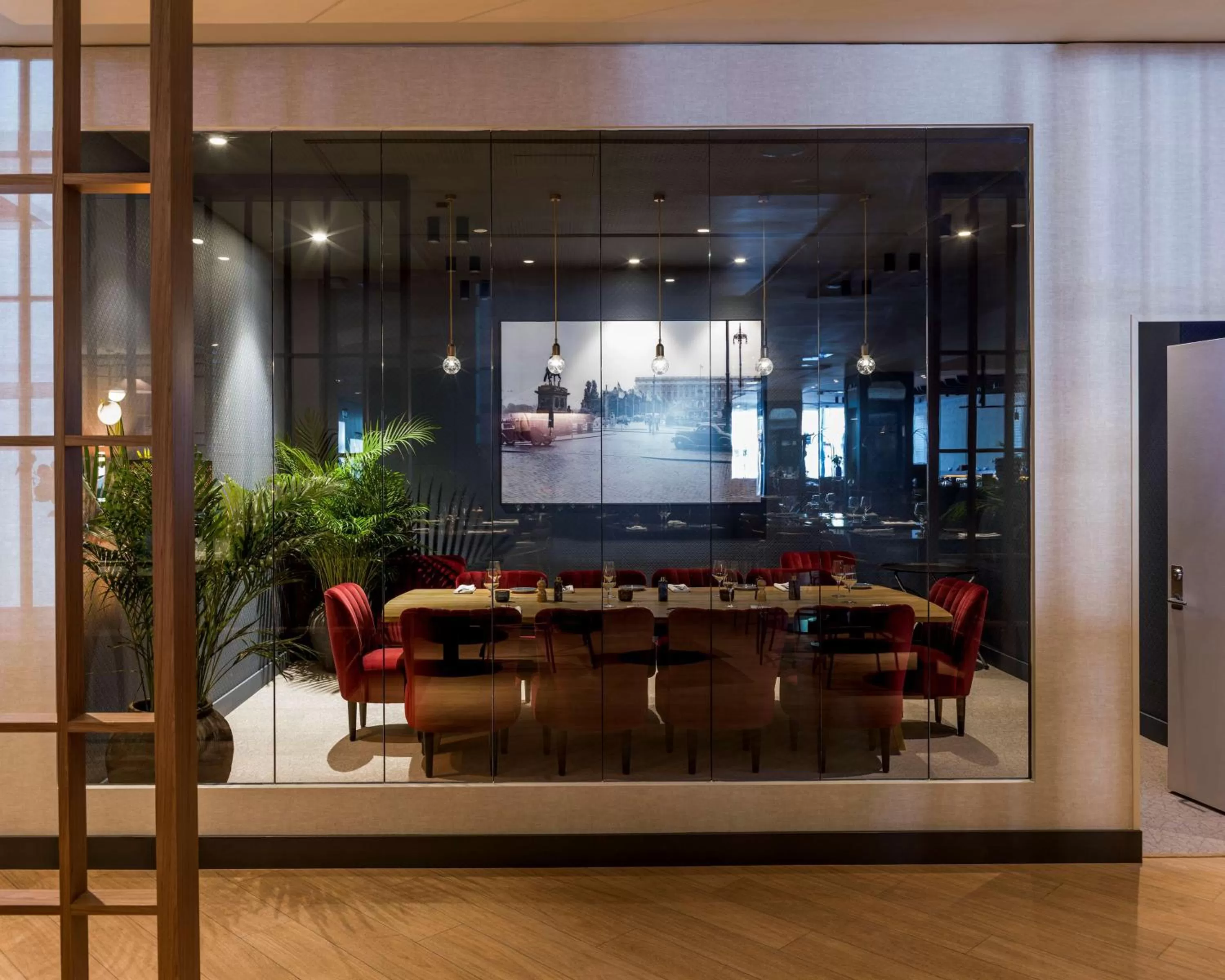 Restaurant/places to eat in Radisson Blu Royal Viking Hotel, Stockholm