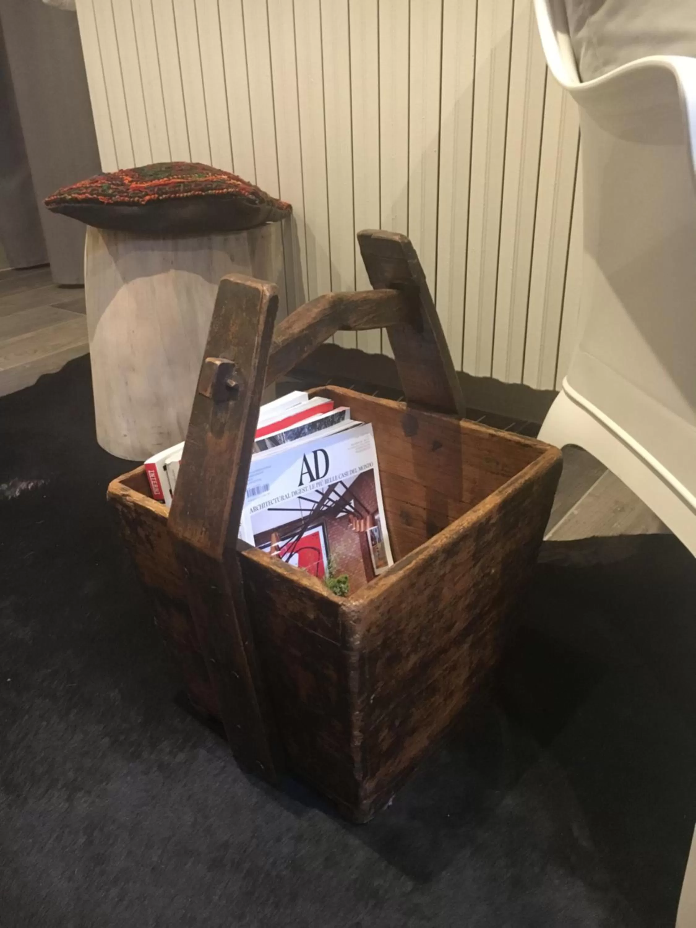 Decorative detail in B&B Fortuny