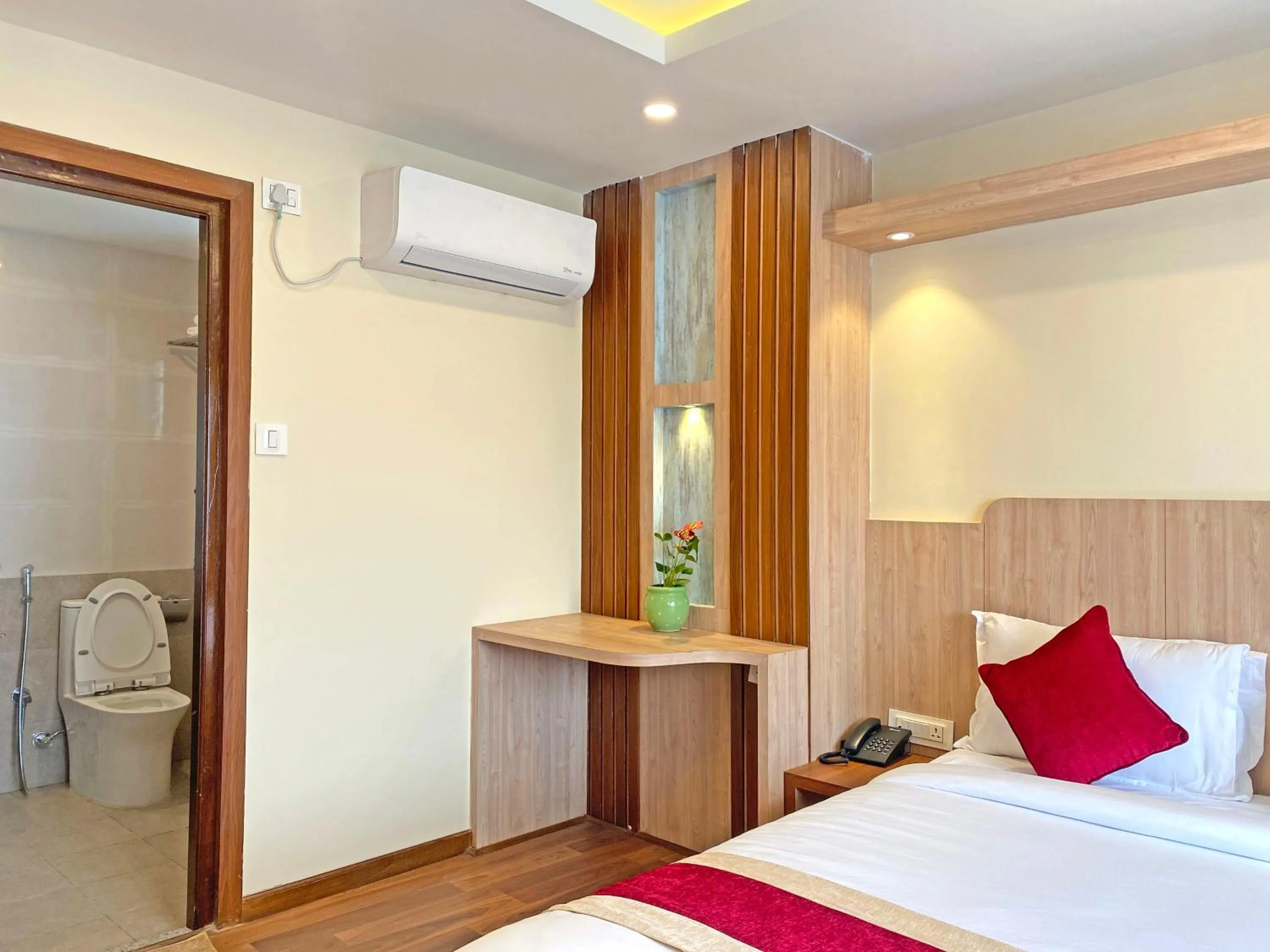 Bed in Hotel Nilakantha Pvt. Ltd