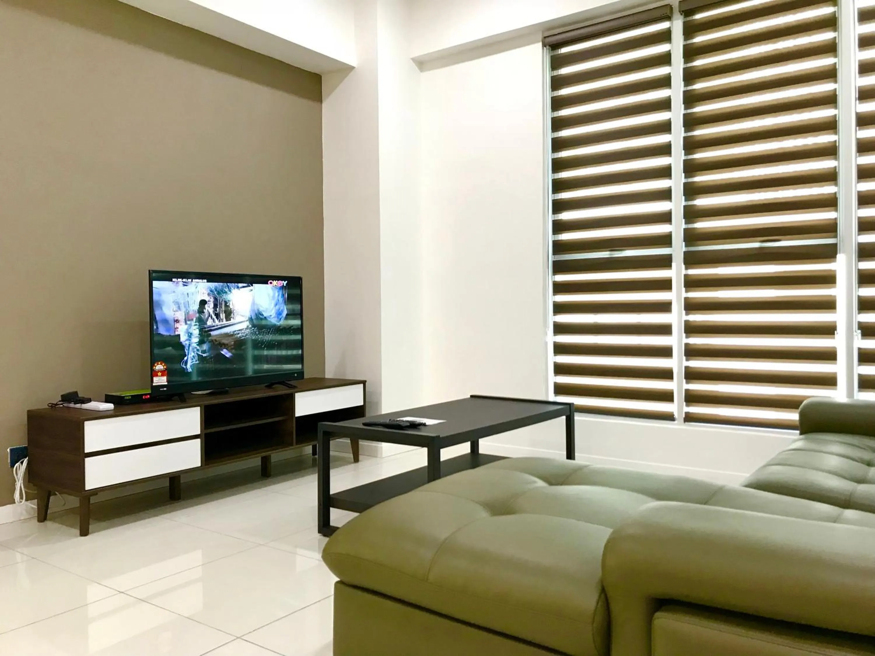 TV and multimedia in Sunset Seaview Vacation Condos @ Infinity Avenue