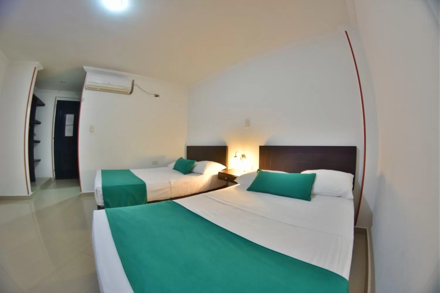 Bed in Hotel Montserrat Plaza