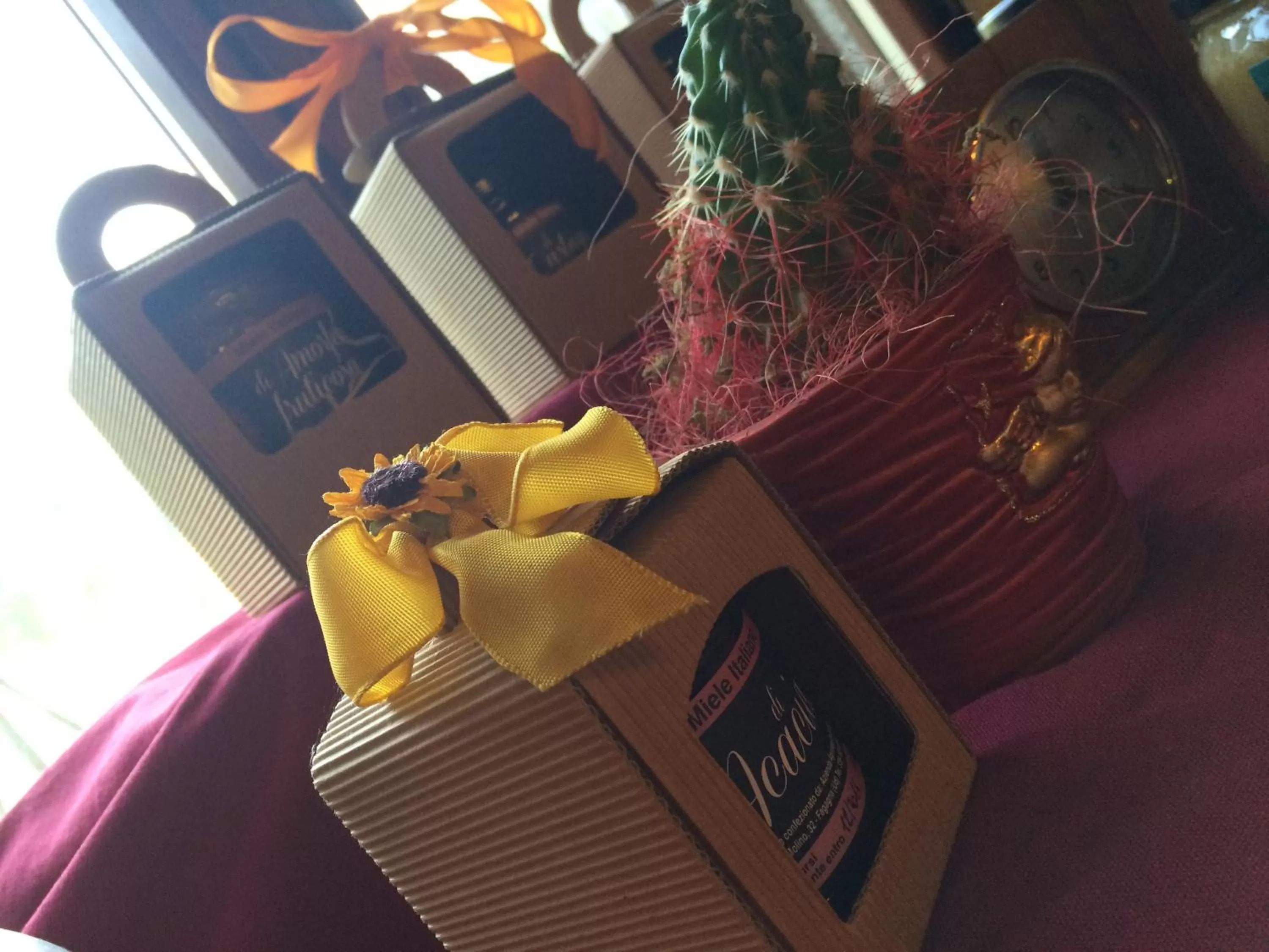 Decorative detail, Guests in Casa Pellis