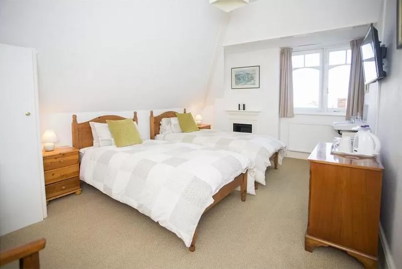 TV and multimedia, Bed in Sunnycroft