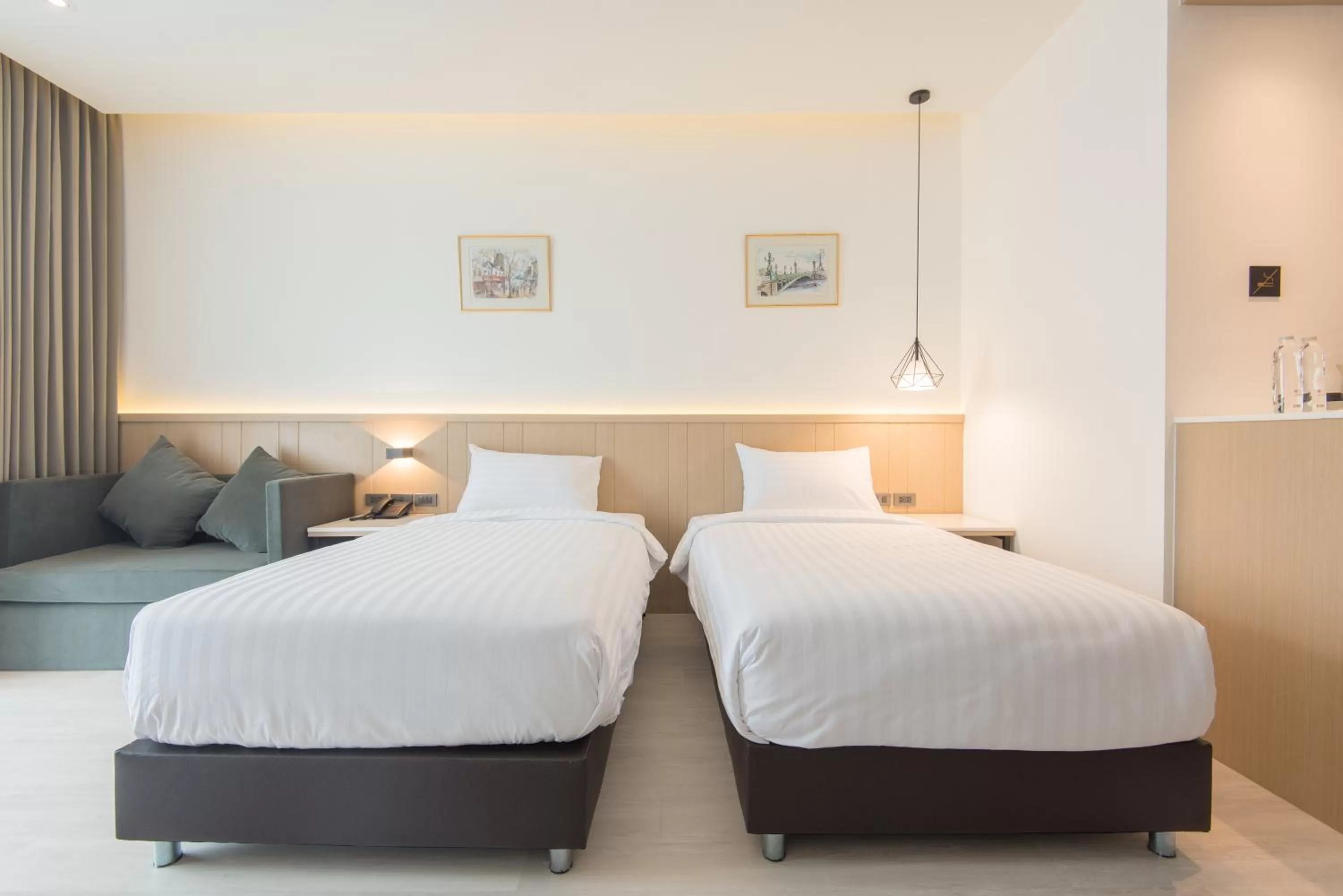 Bed in Madison Bangkok Hotel