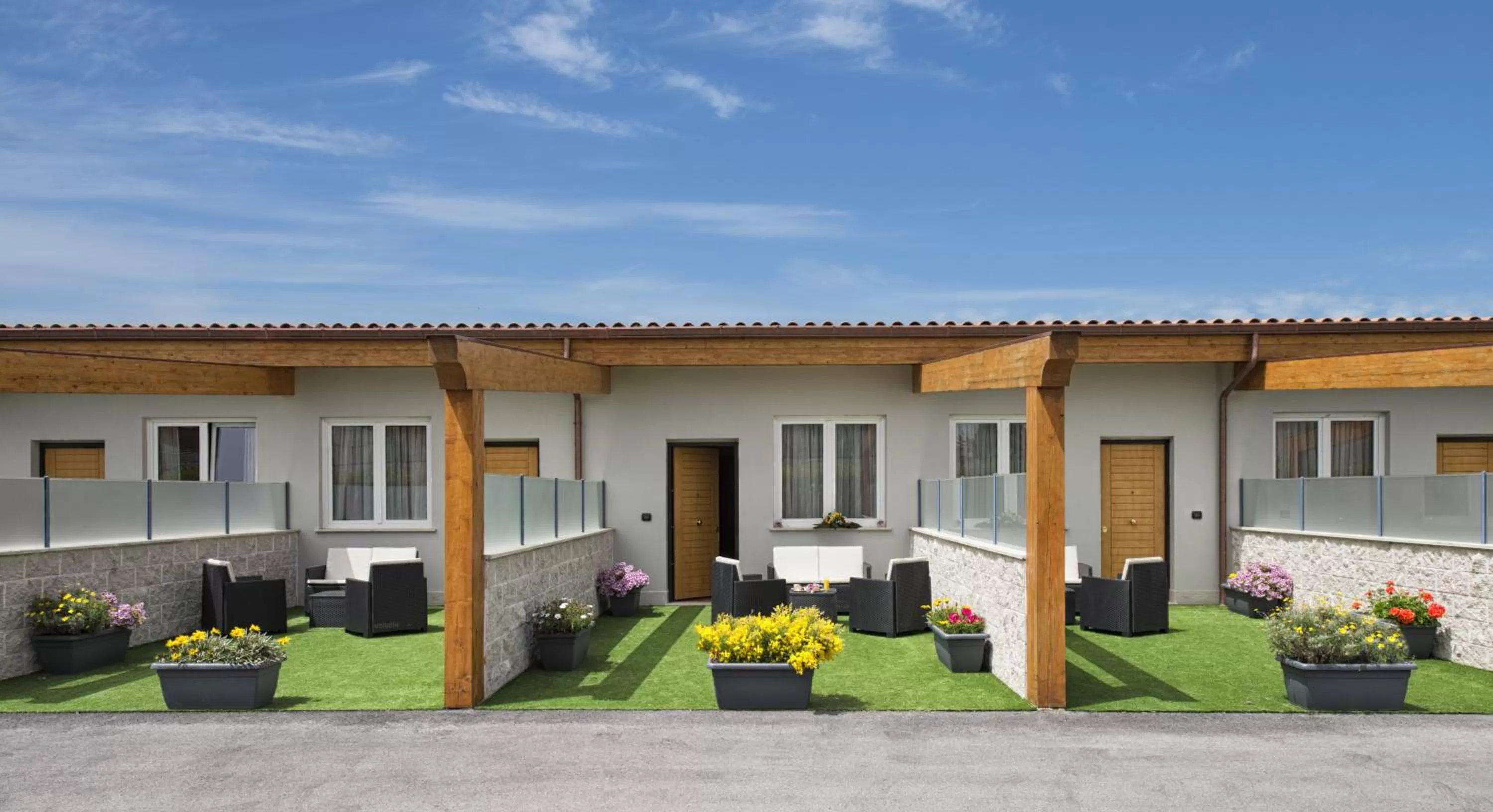 Patio in Simon Hotel