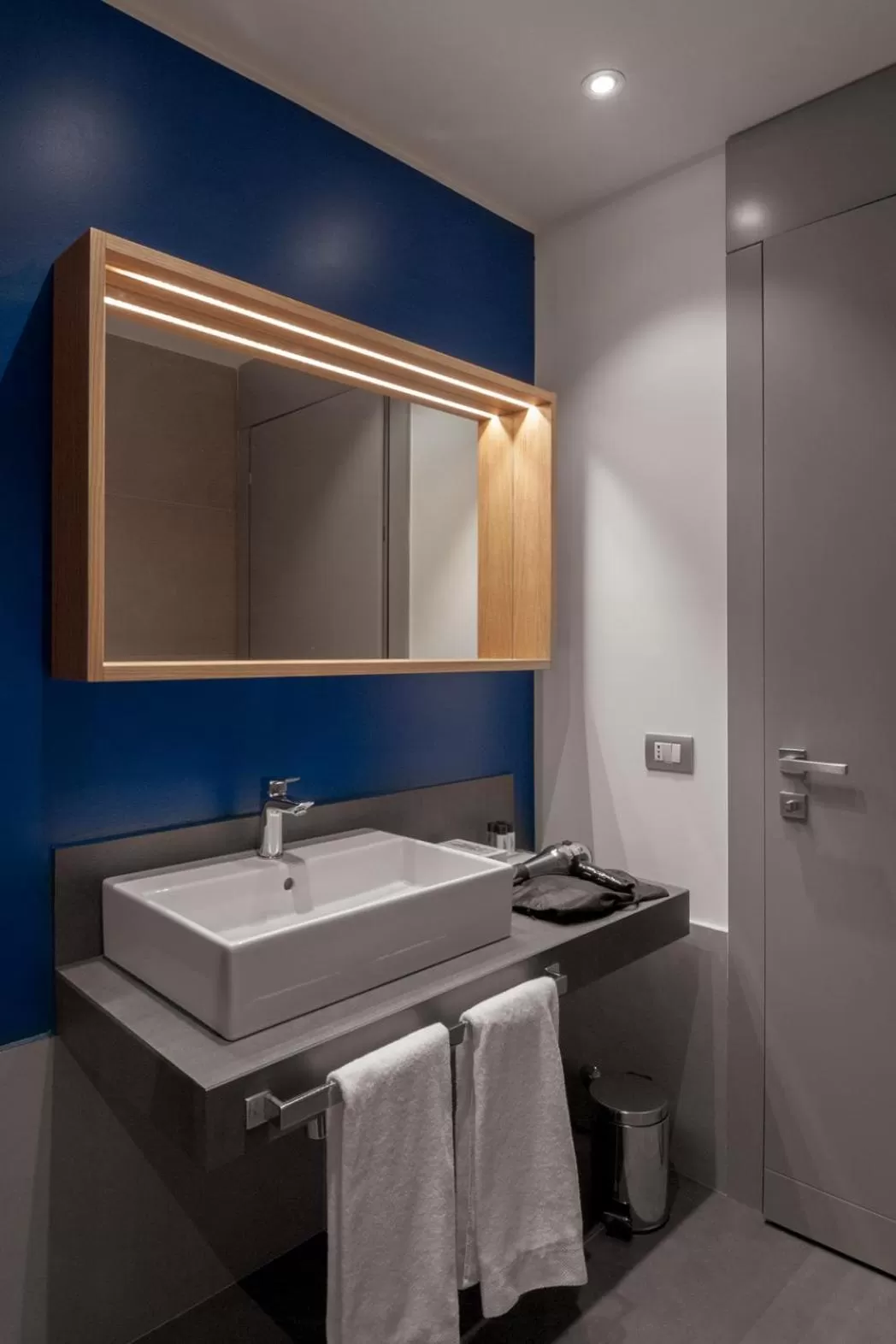 Bathroom in Hotel Medinblu