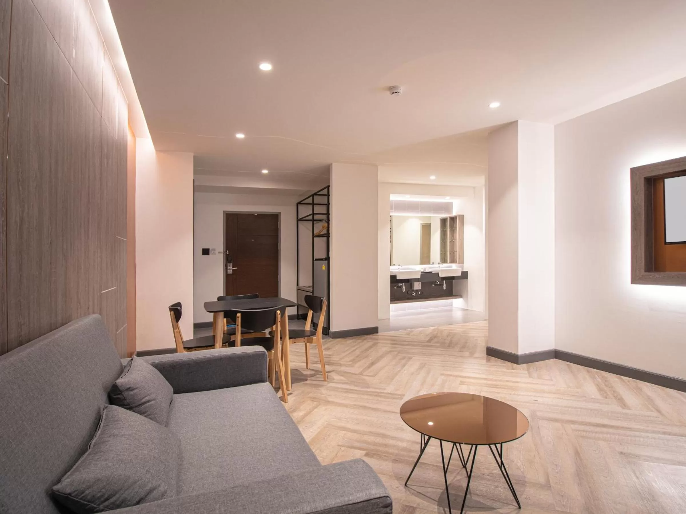 Seating area in Fortune D Hotel Phitsanulok