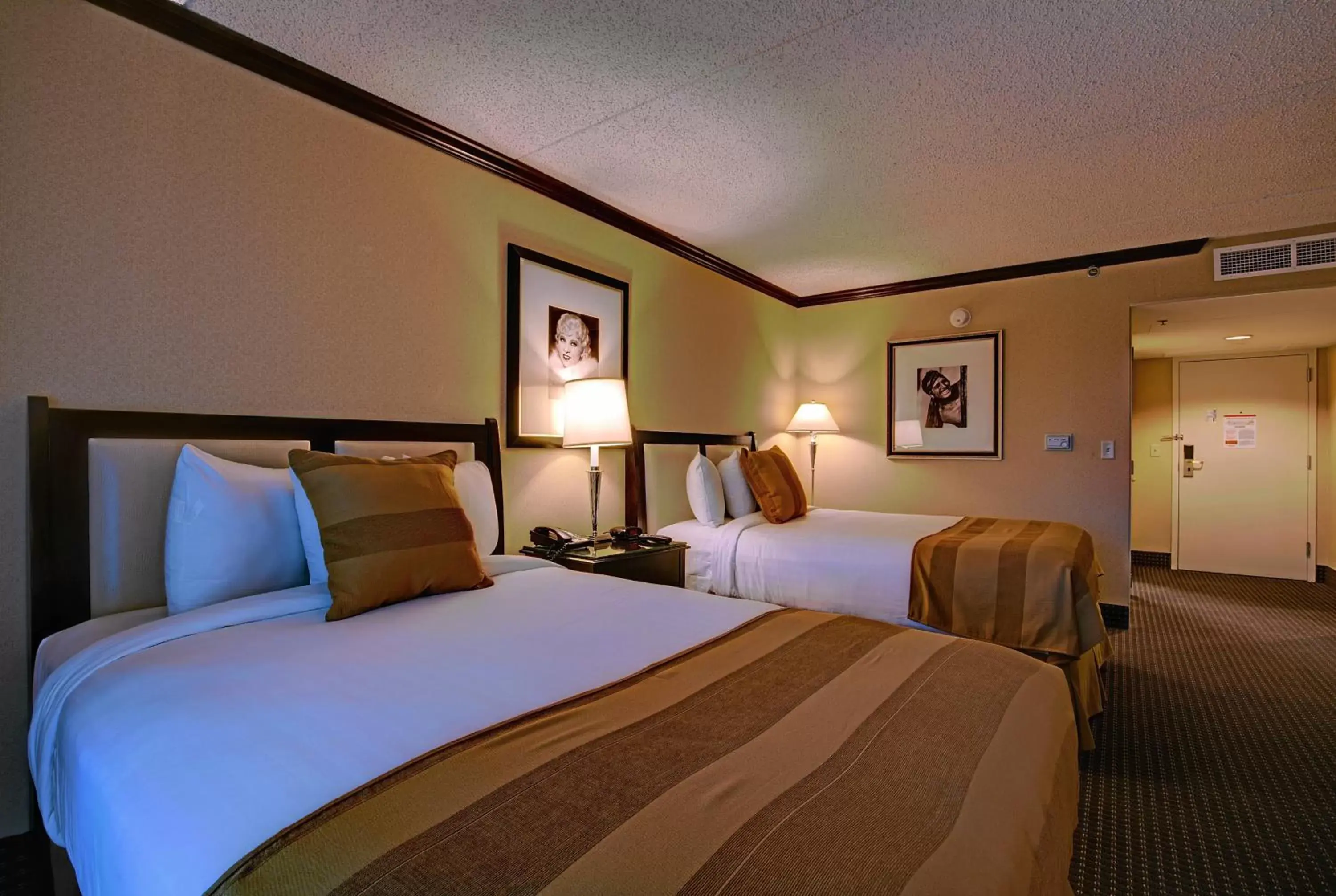 Double Room with Two Double Beds in Hollywood Casino Tunica Double Room with Two Double Beds in Hollywood Casino Tunica