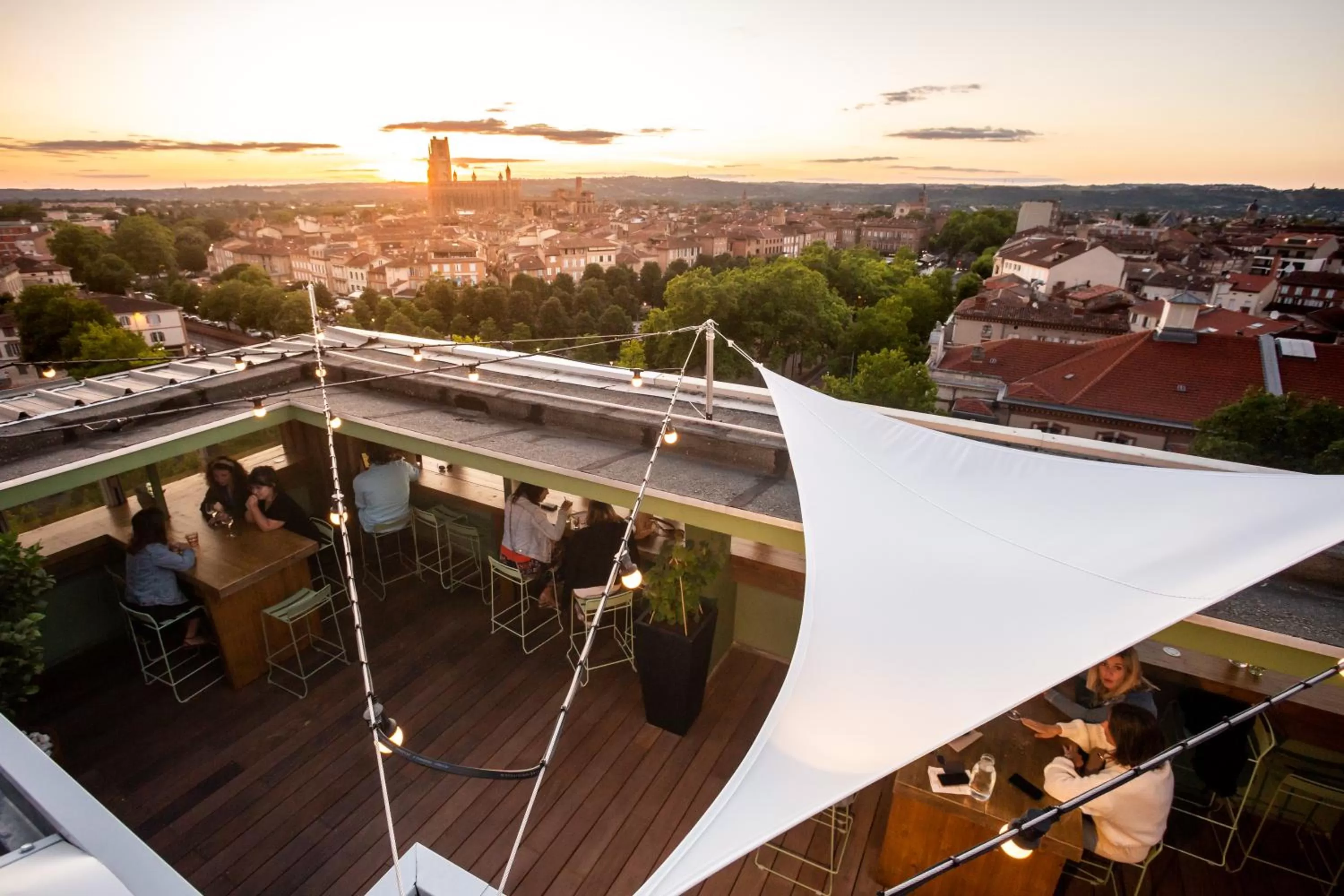 Restaurant/places to eat in ibis styles Albi Centre Le Theatro