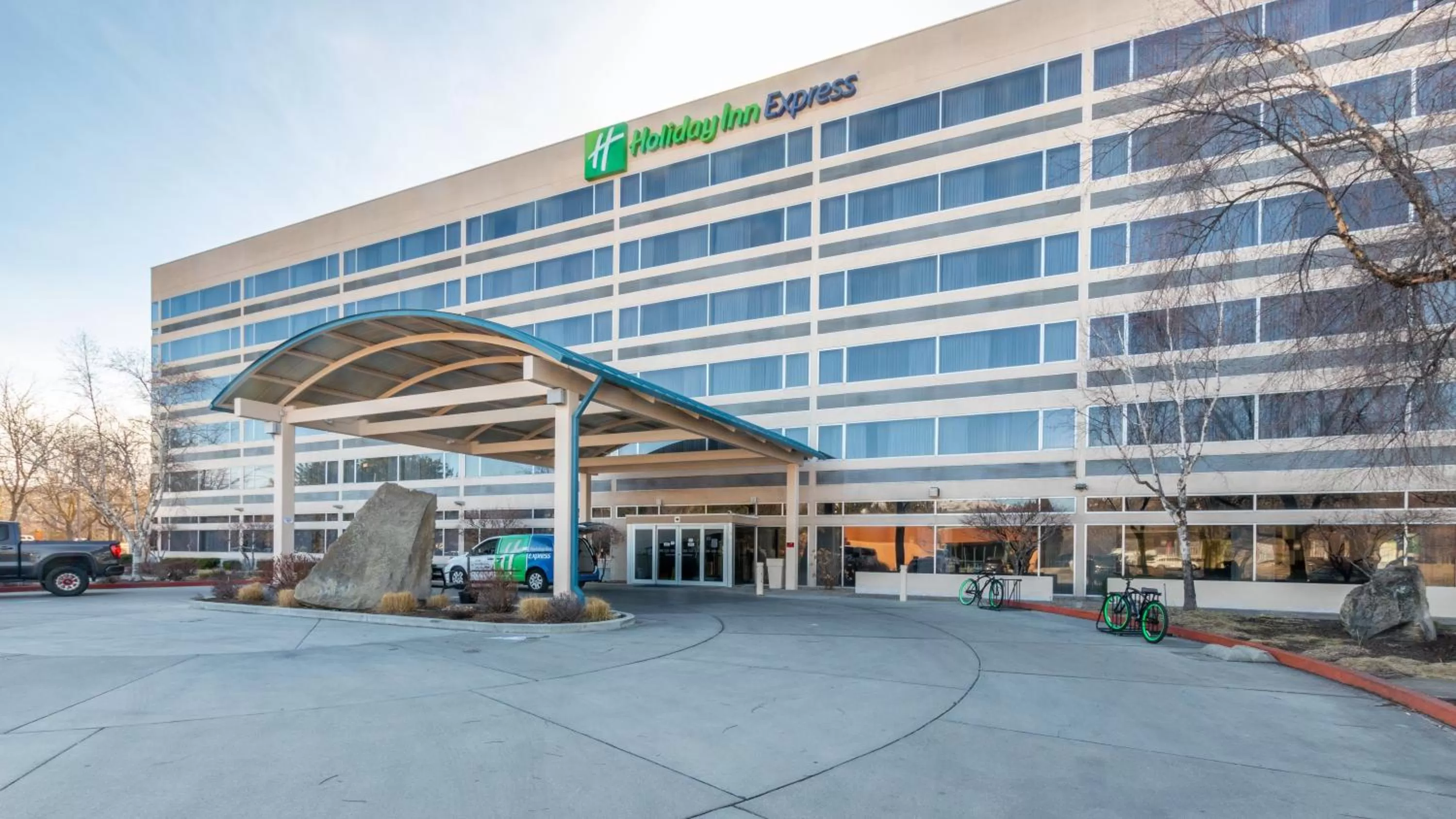 Property building in Holiday Inn Express Boise Downtown by IHG
