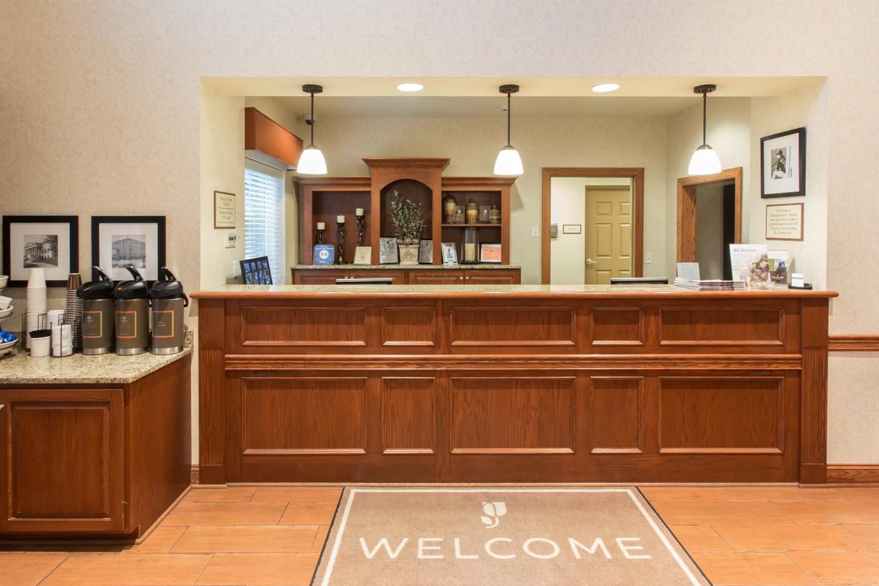 Lobby or reception in Country Inn & Suites by Radisson, Buffalo South I-90, NY