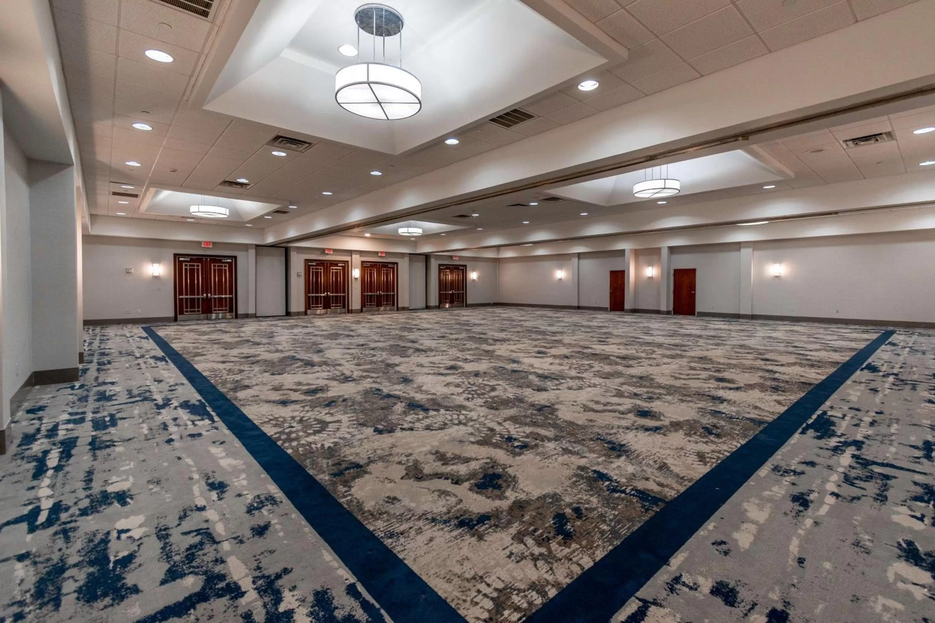 Meeting/conference room in DoubleTree by Hilton New Bern - Riverfront