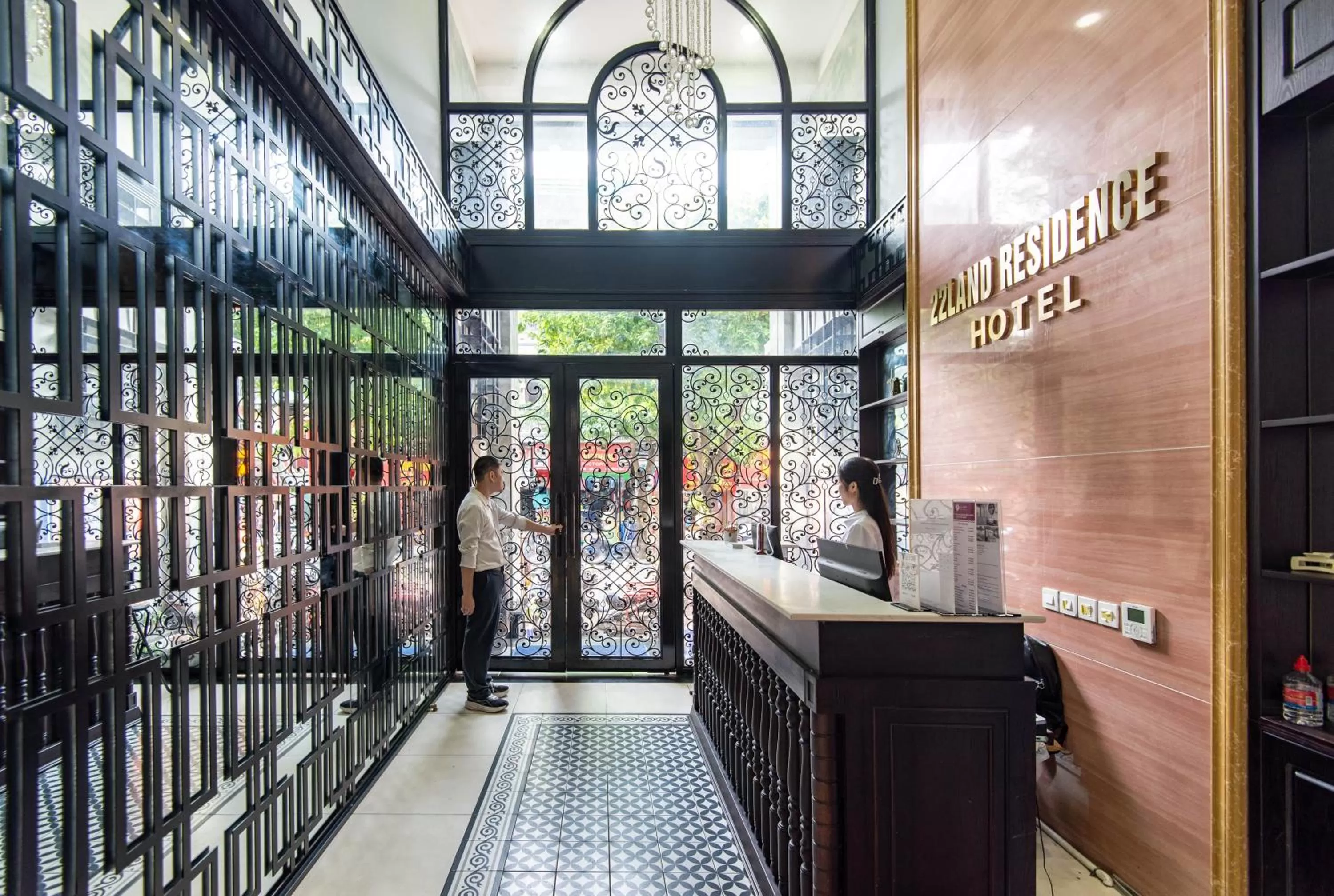 Lobby or reception in 22land Residence Hotel 71 Hang Bong Premium