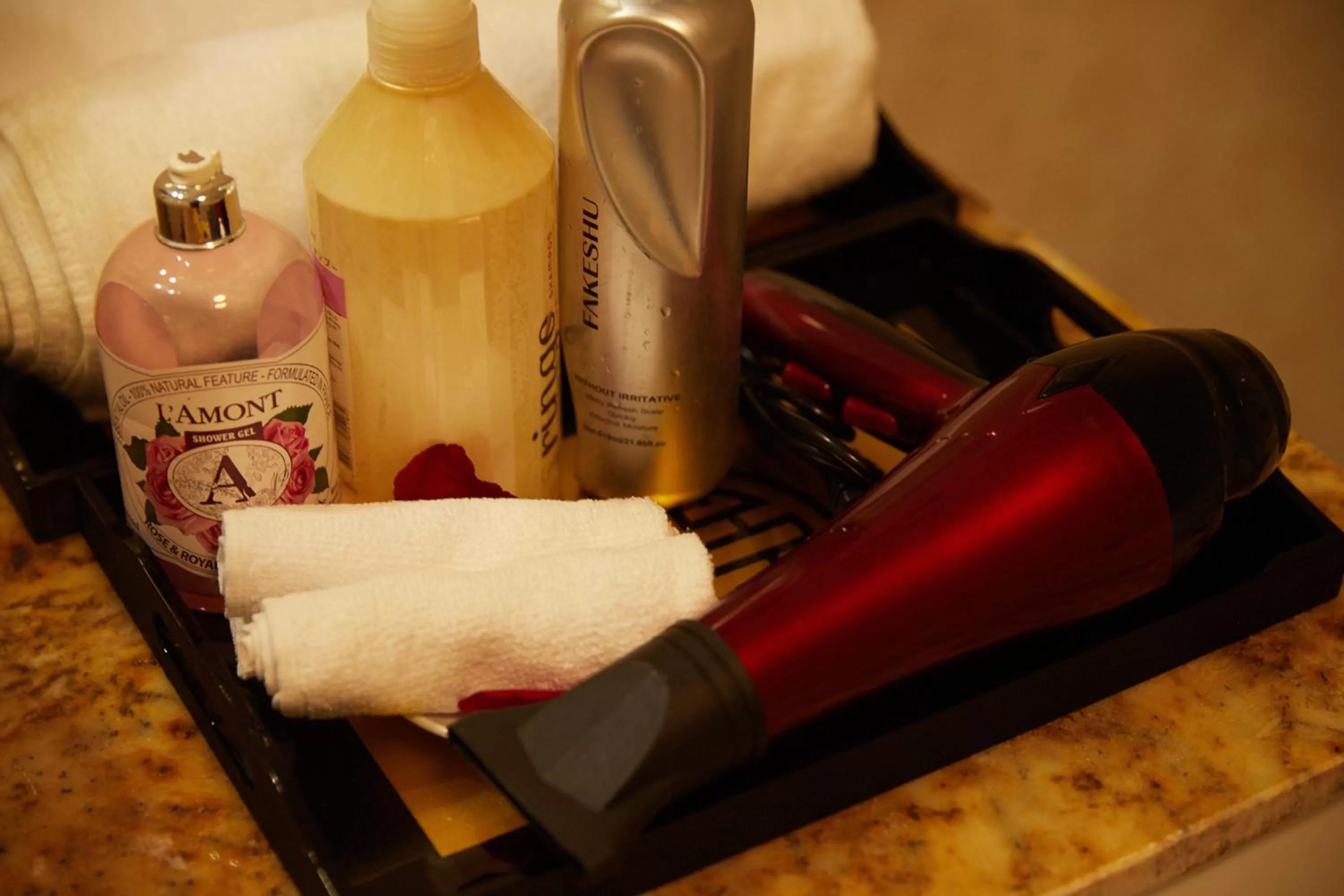 Toilet in Lucky Budda Inn Villa