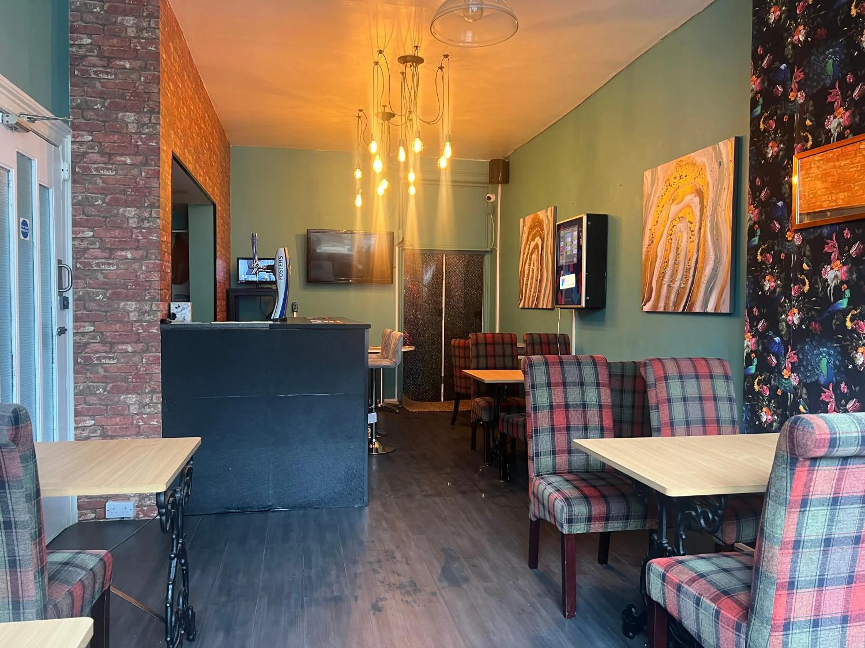 Restaurant/Places to Eat in Habberly House Hotel