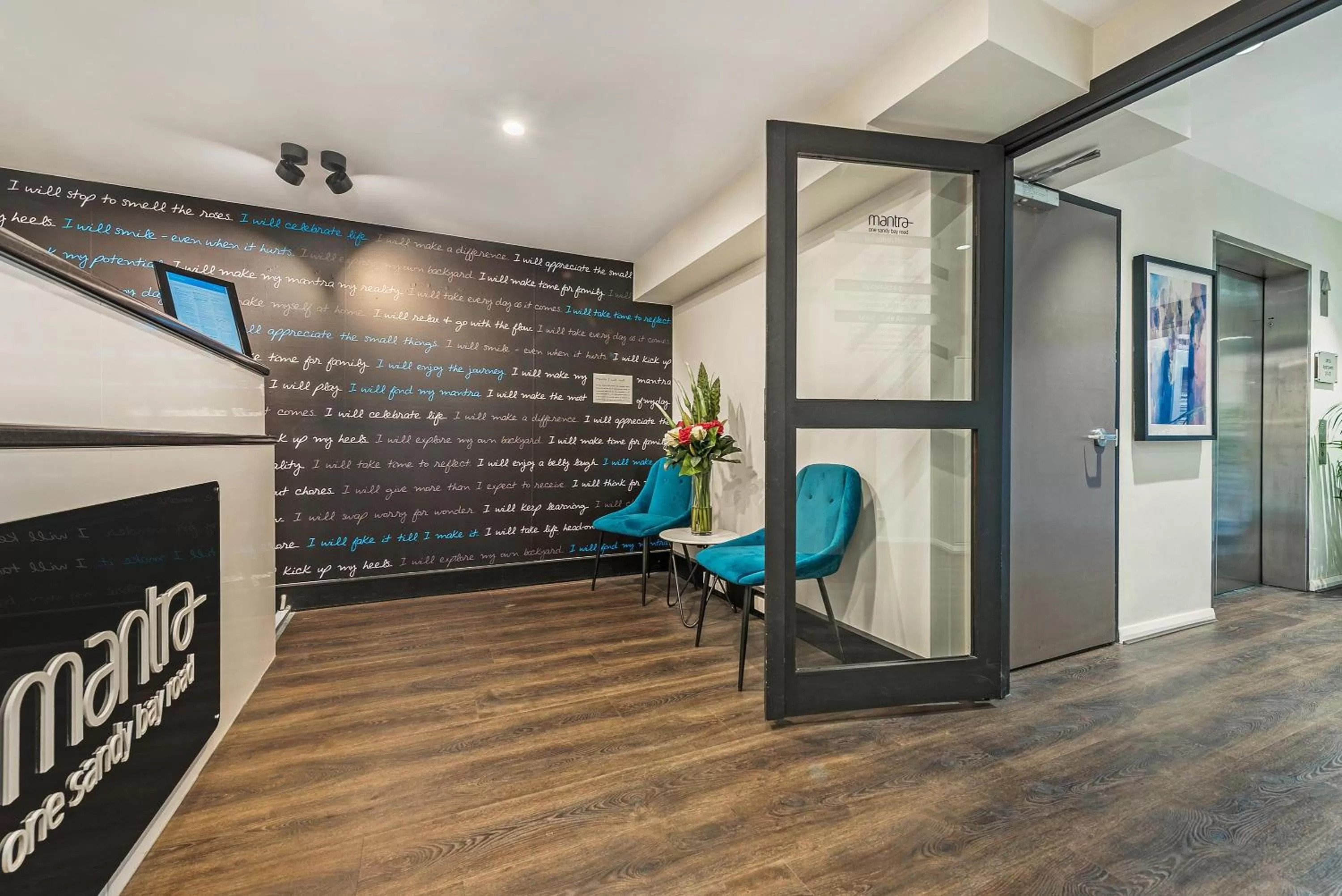 Lobby or reception in Mantra One Sandy Bay Road