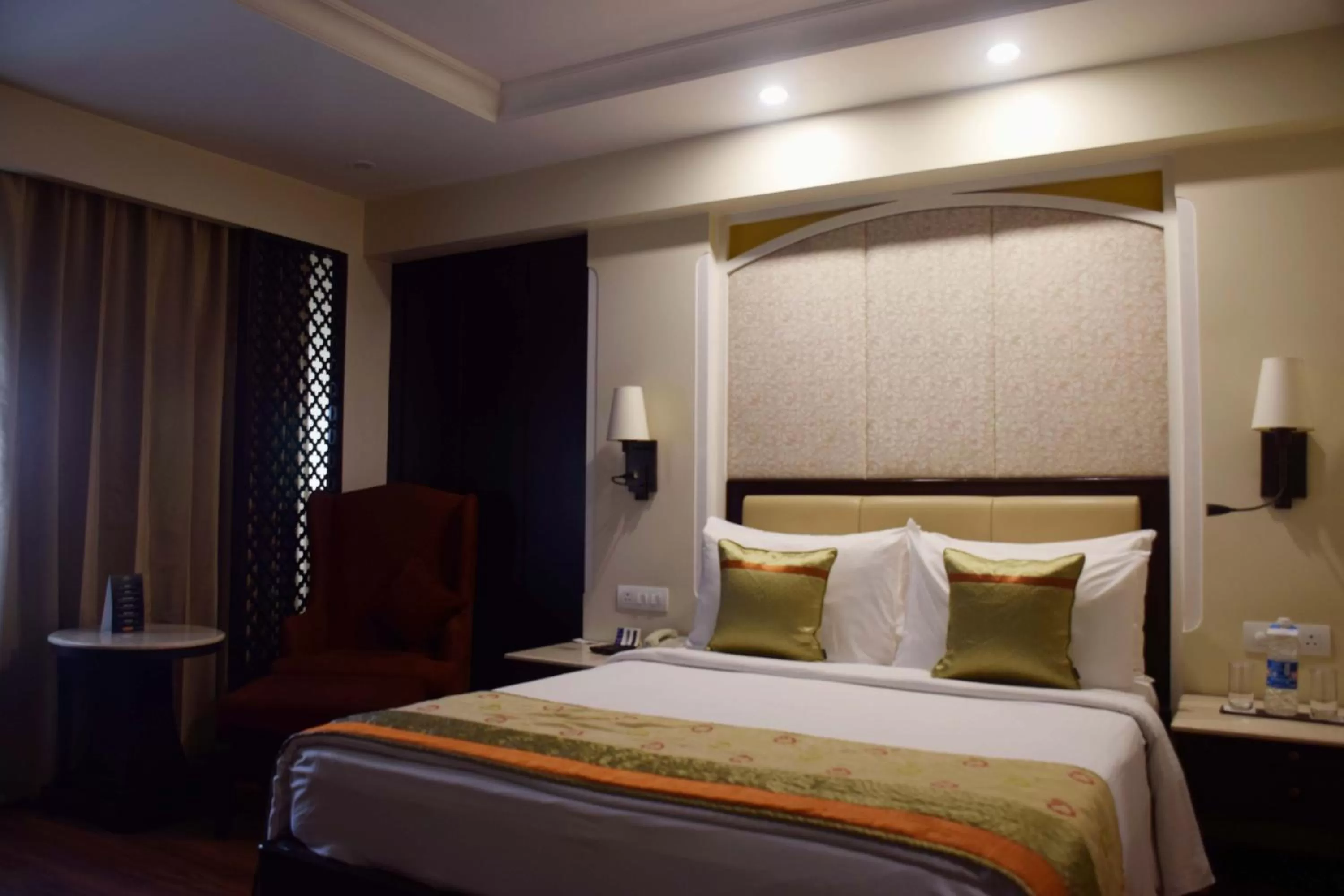 Bed in La Place Sarovar Portico