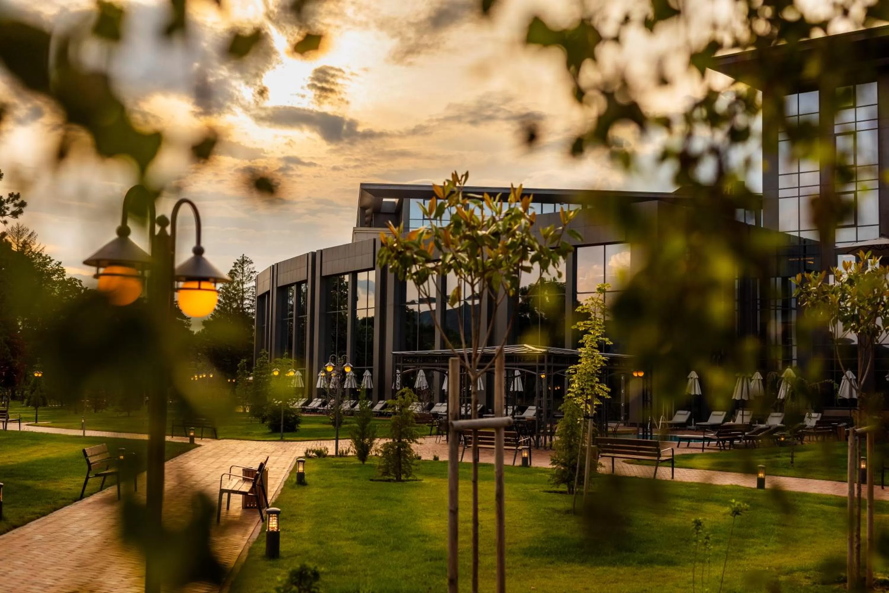 Property building in Kings' Valley Medical & Spa Hotel