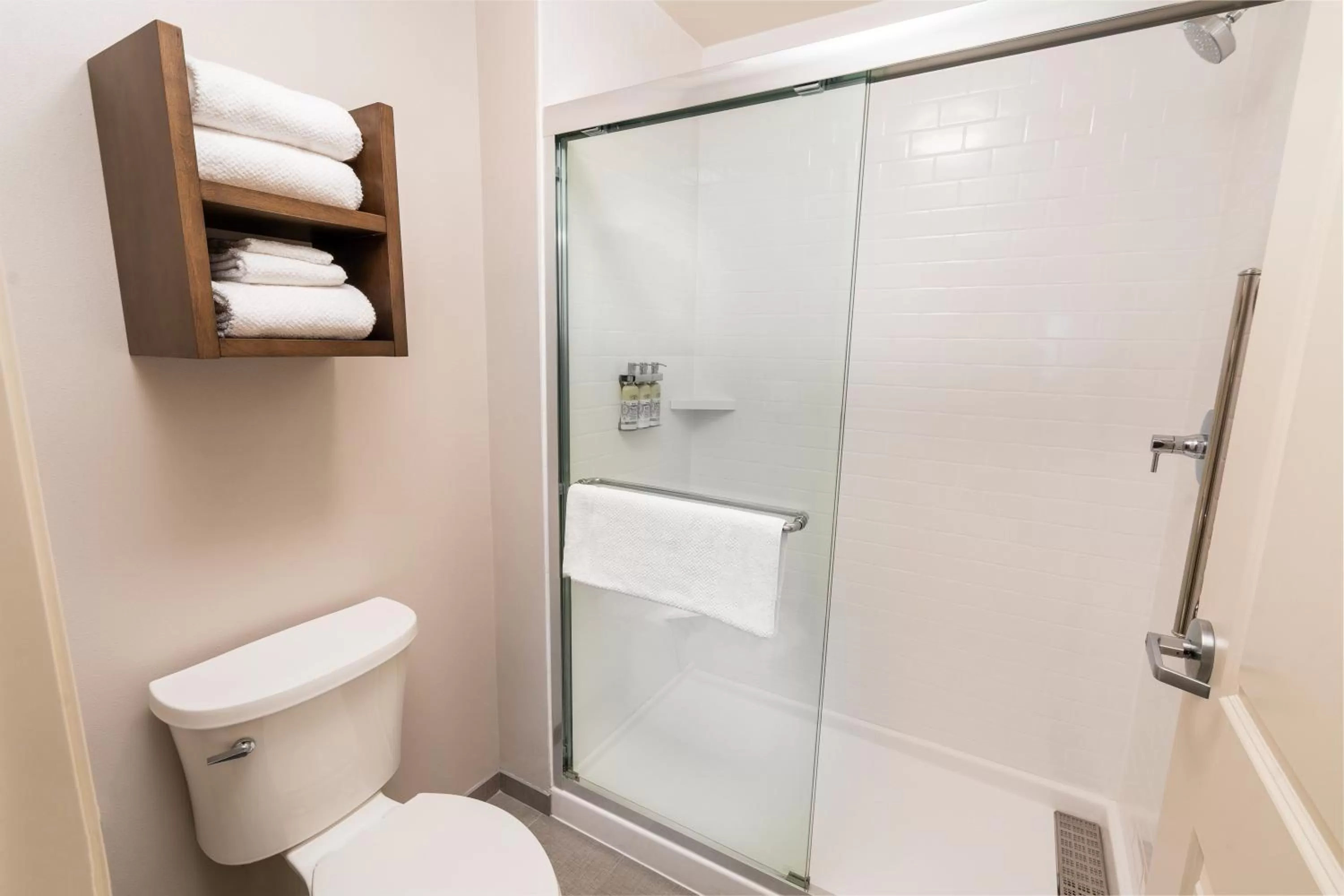 Bathroom in Staybridge Suites - Washington DC East - Largo by IHG