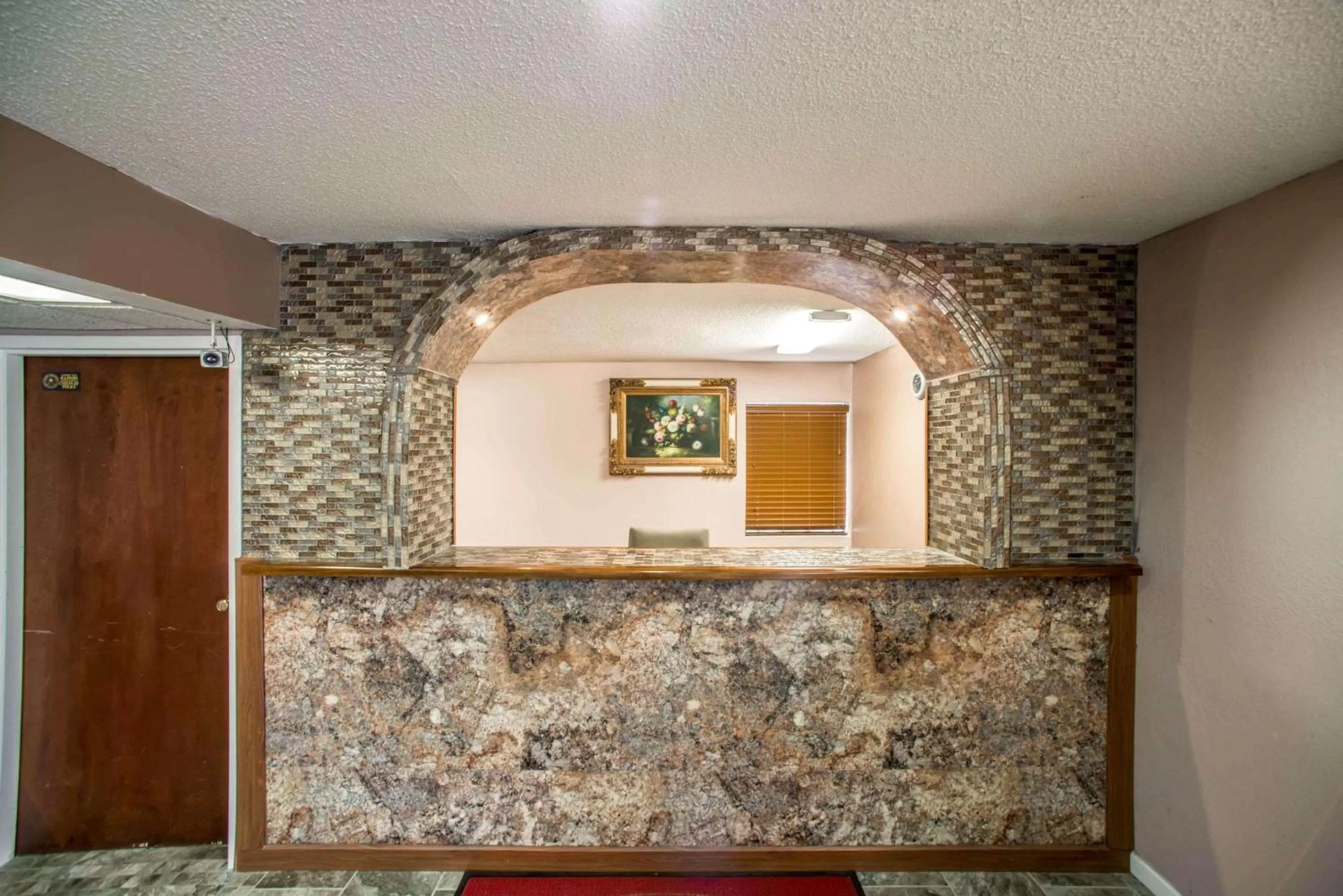 Lobby or reception in Econo Lodge Marion