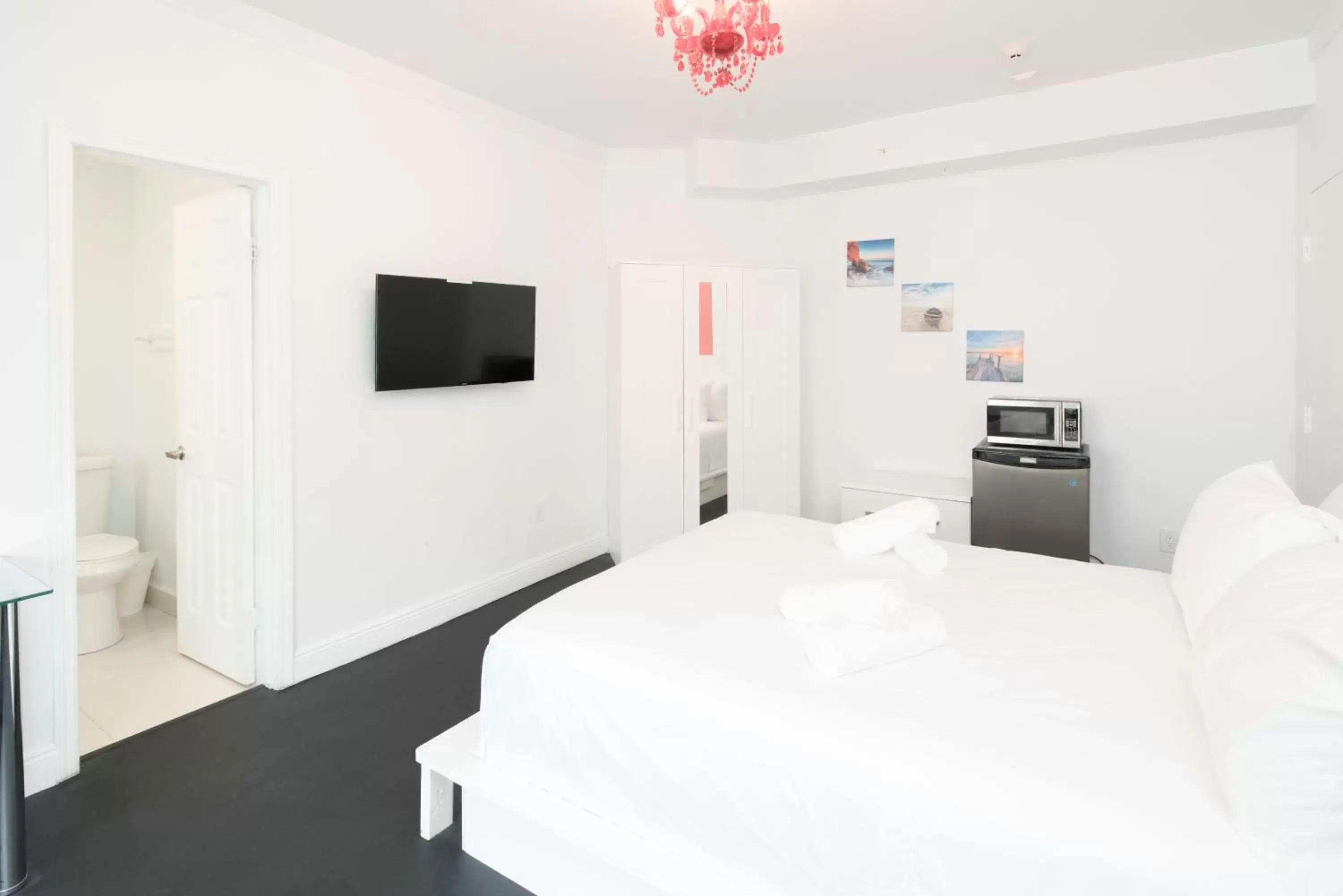 King Suite in The Donovan at Miami Beach King Suite in The Donovan at Miami Beach