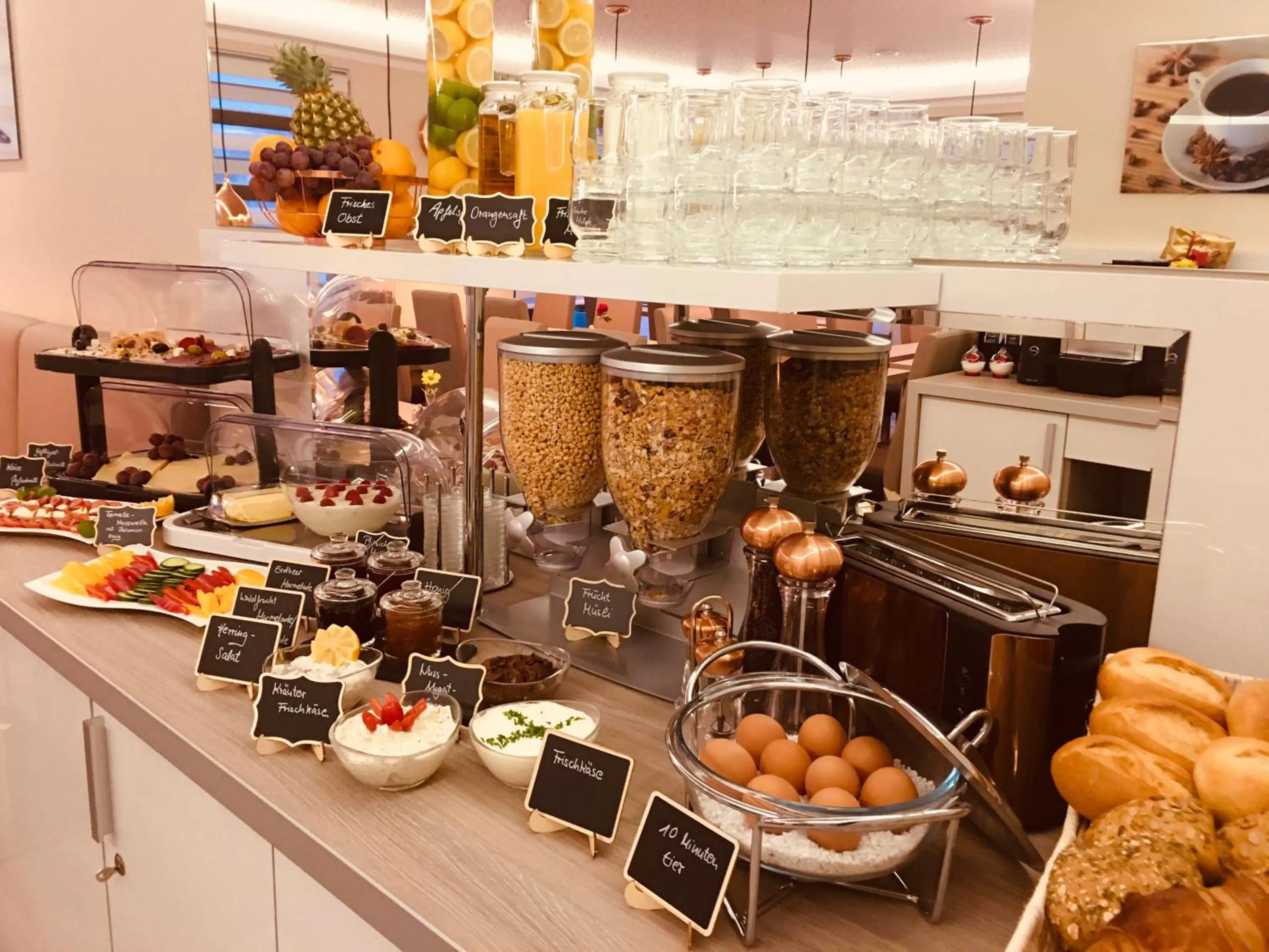 Breakfast in Hotel Glinde