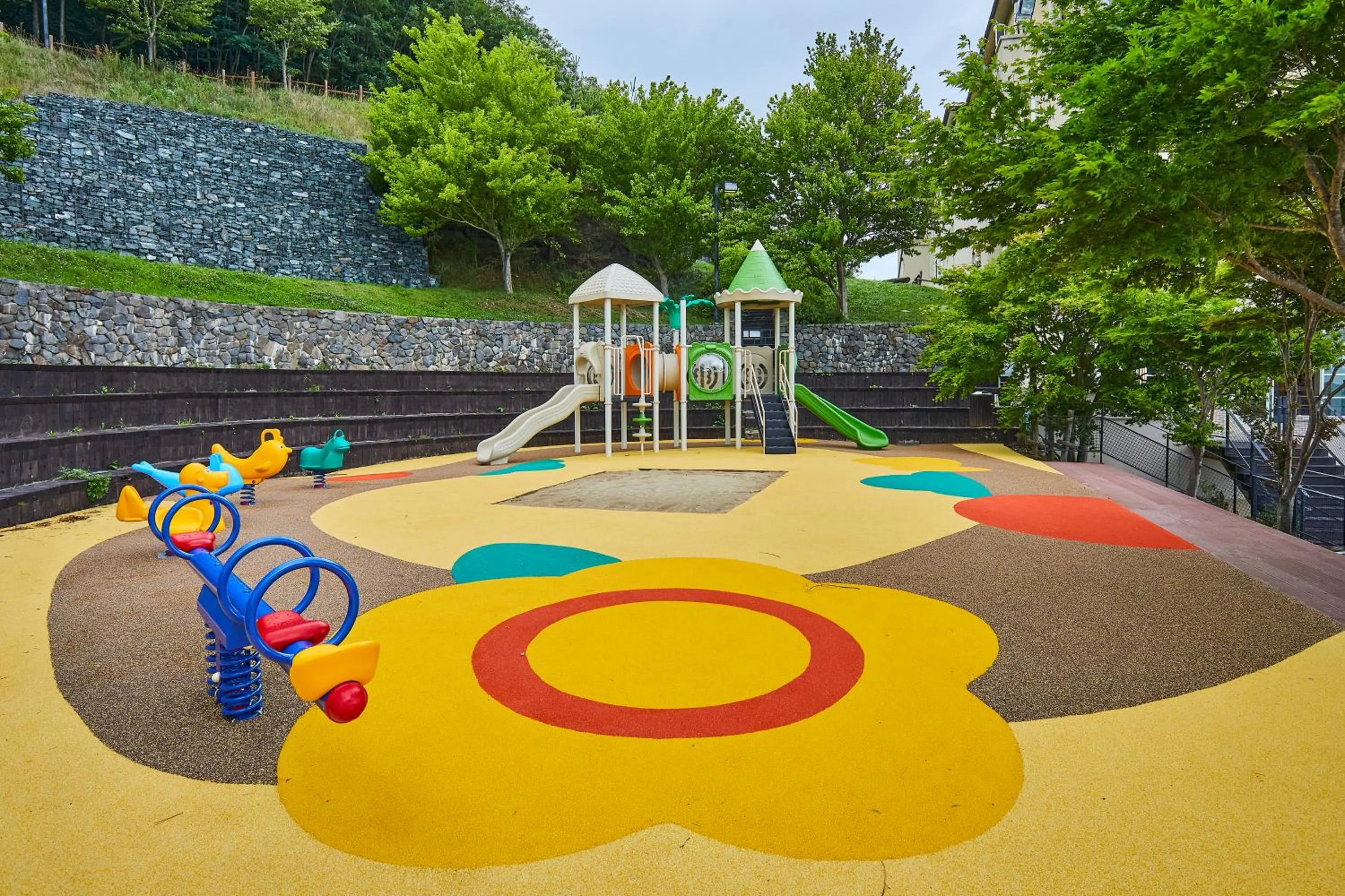 Children play ground in Gyeongju Mauna Ocean Resort