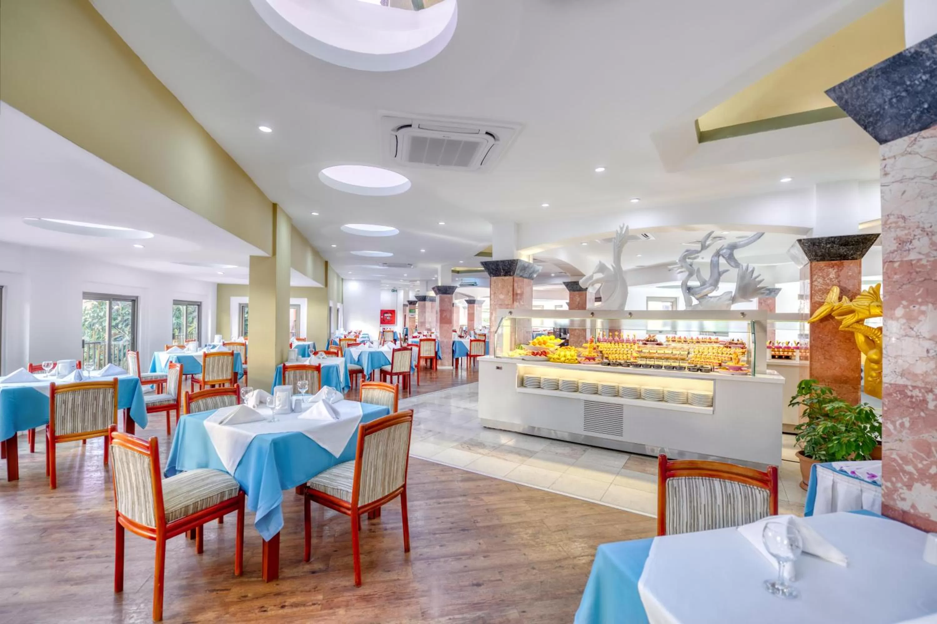 Restaurant/places to eat in Labranda Excelsior Hotel