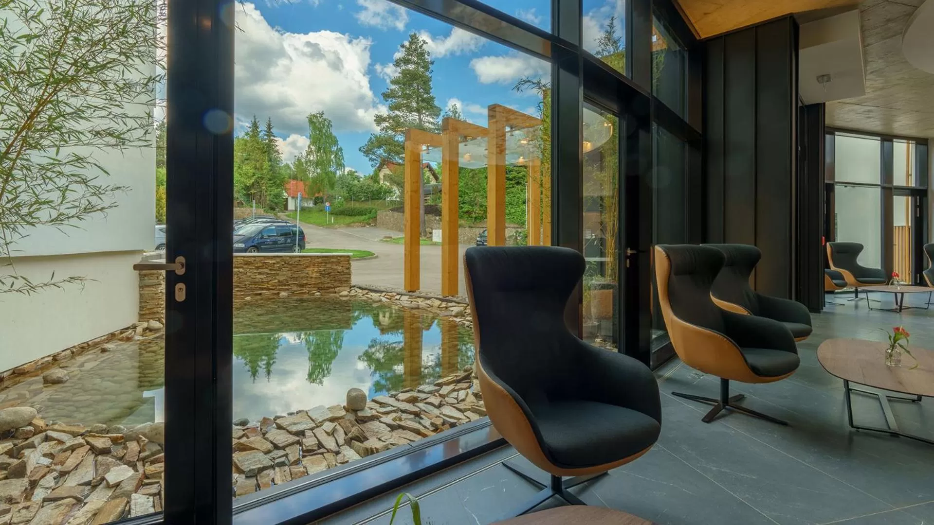 Property building in Hotel Hills