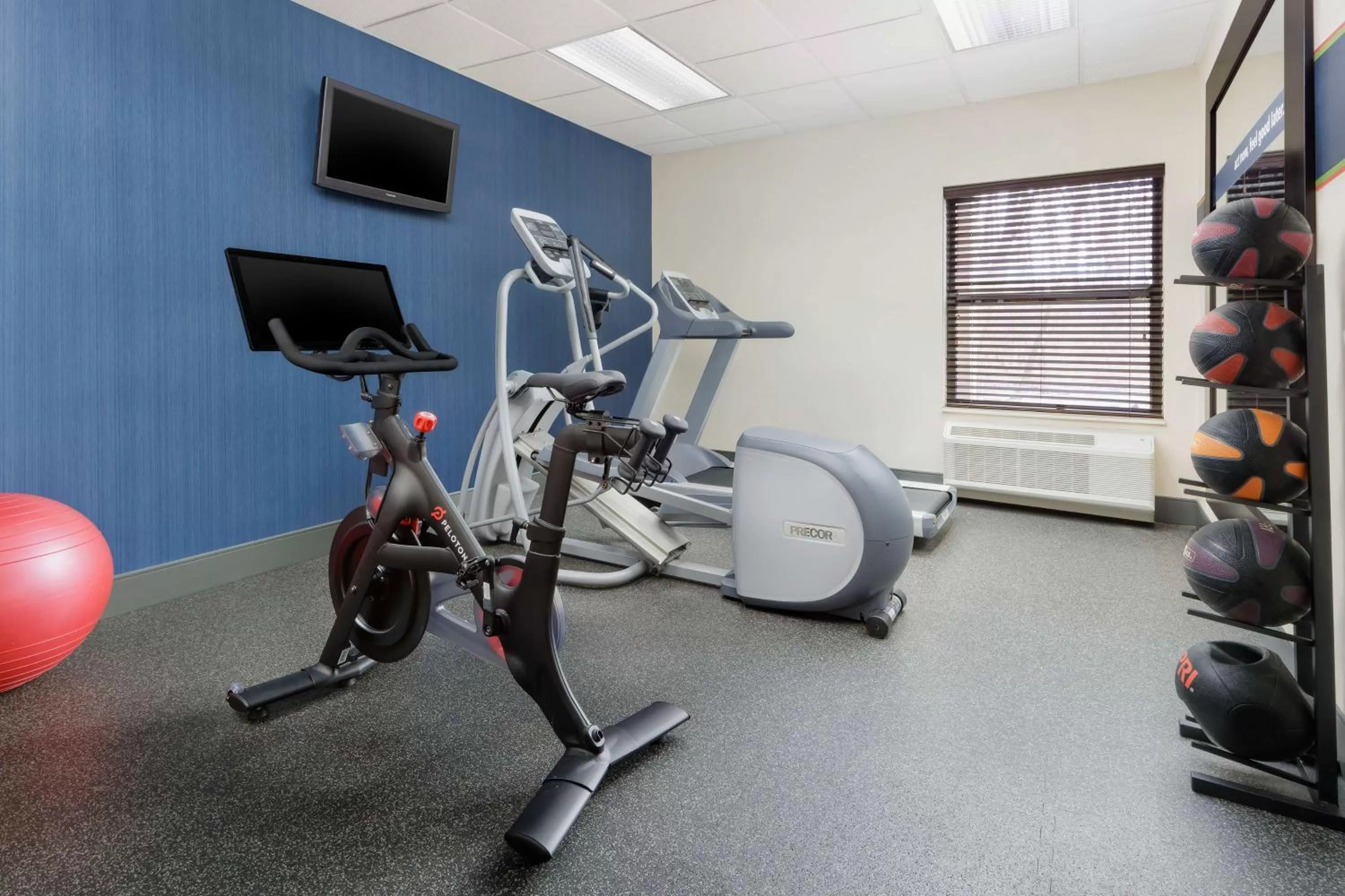 Fitness centre/facilities in Countryside Inn Jackson