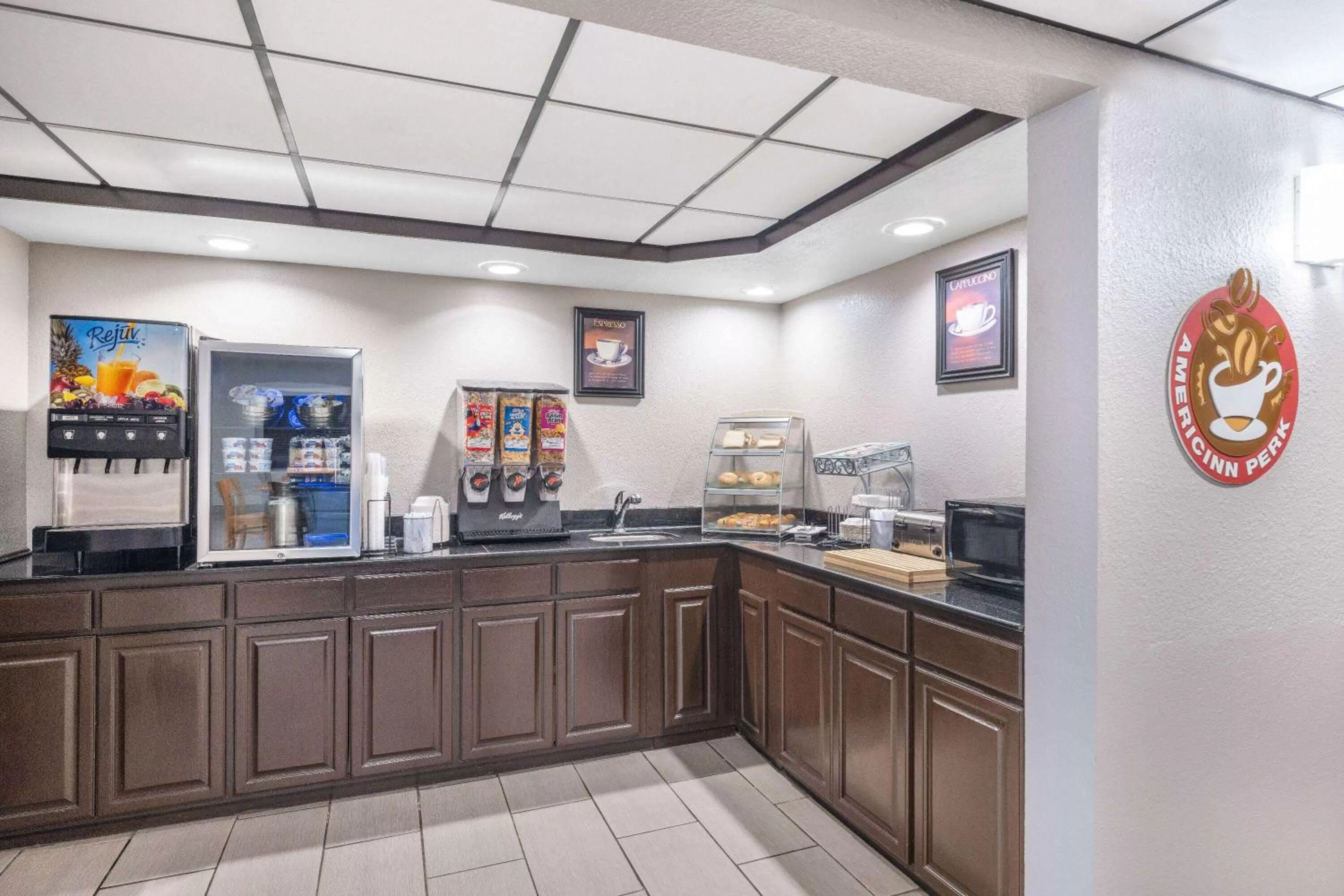 Breakfast in AmericInn by Wyndham Plover Stevens Point