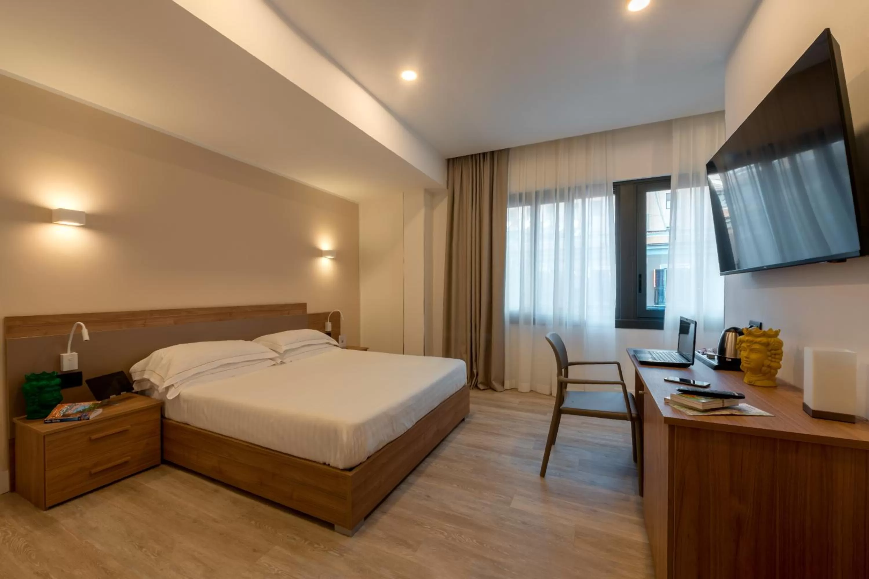 Bedroom, Bed in Mercure Palermo Centro