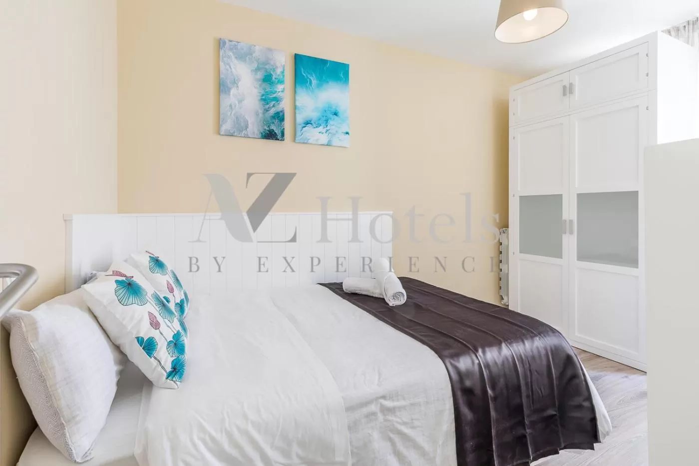 Bedroom, Bed in AYZ Villegas - Auto check-in property