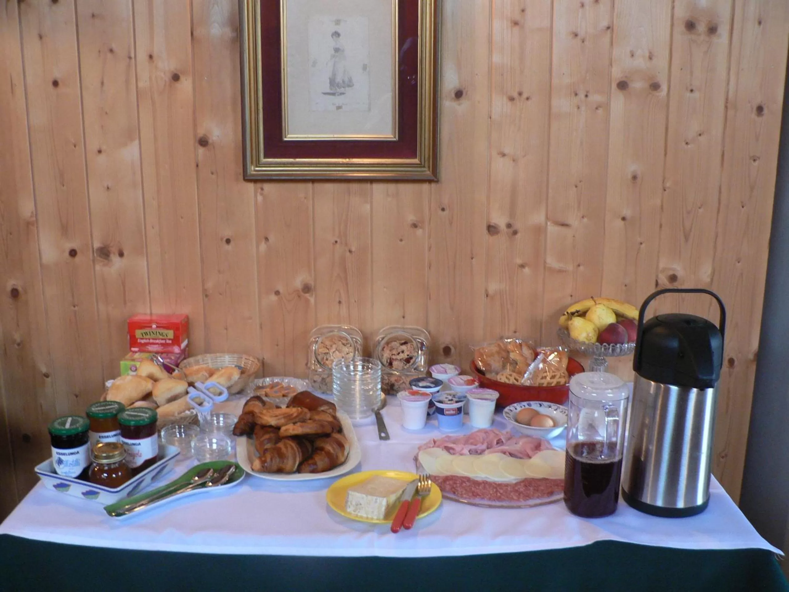 Food in La Via del Sole