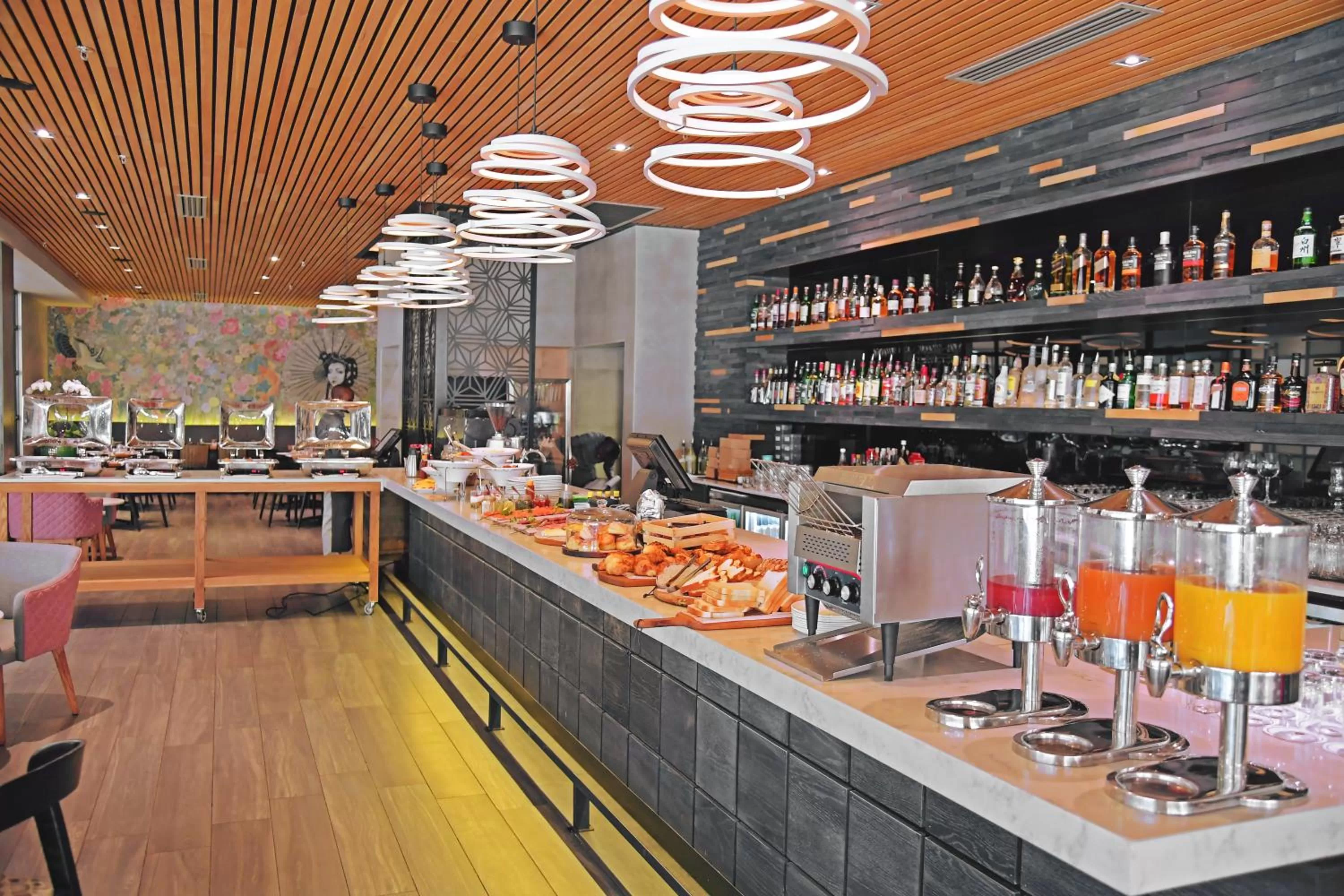 Restaurant/places to eat in The Capital Menlyn Maine