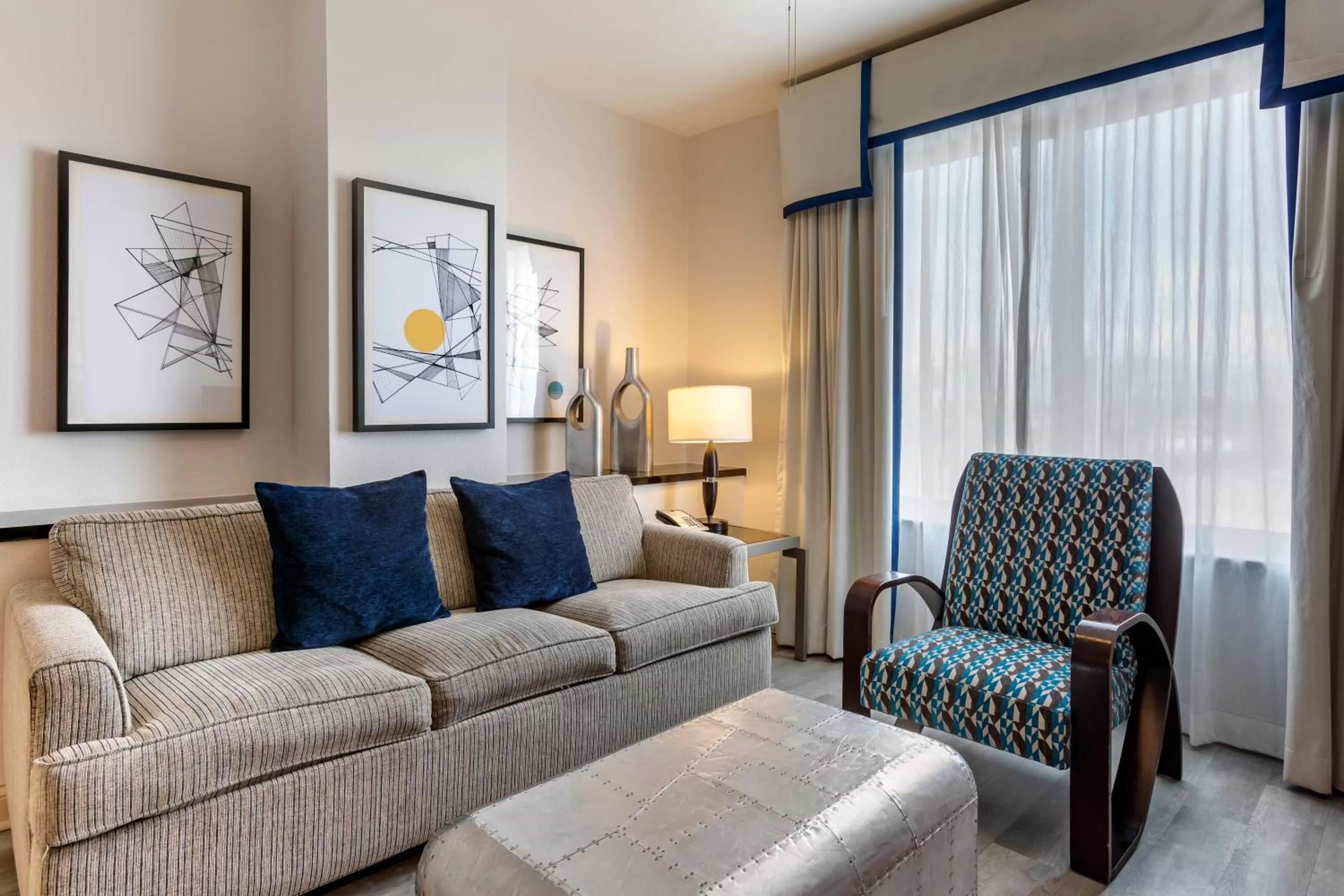 Living room in Bluegreen Vacations Club 36, an Ascend Collection Resort