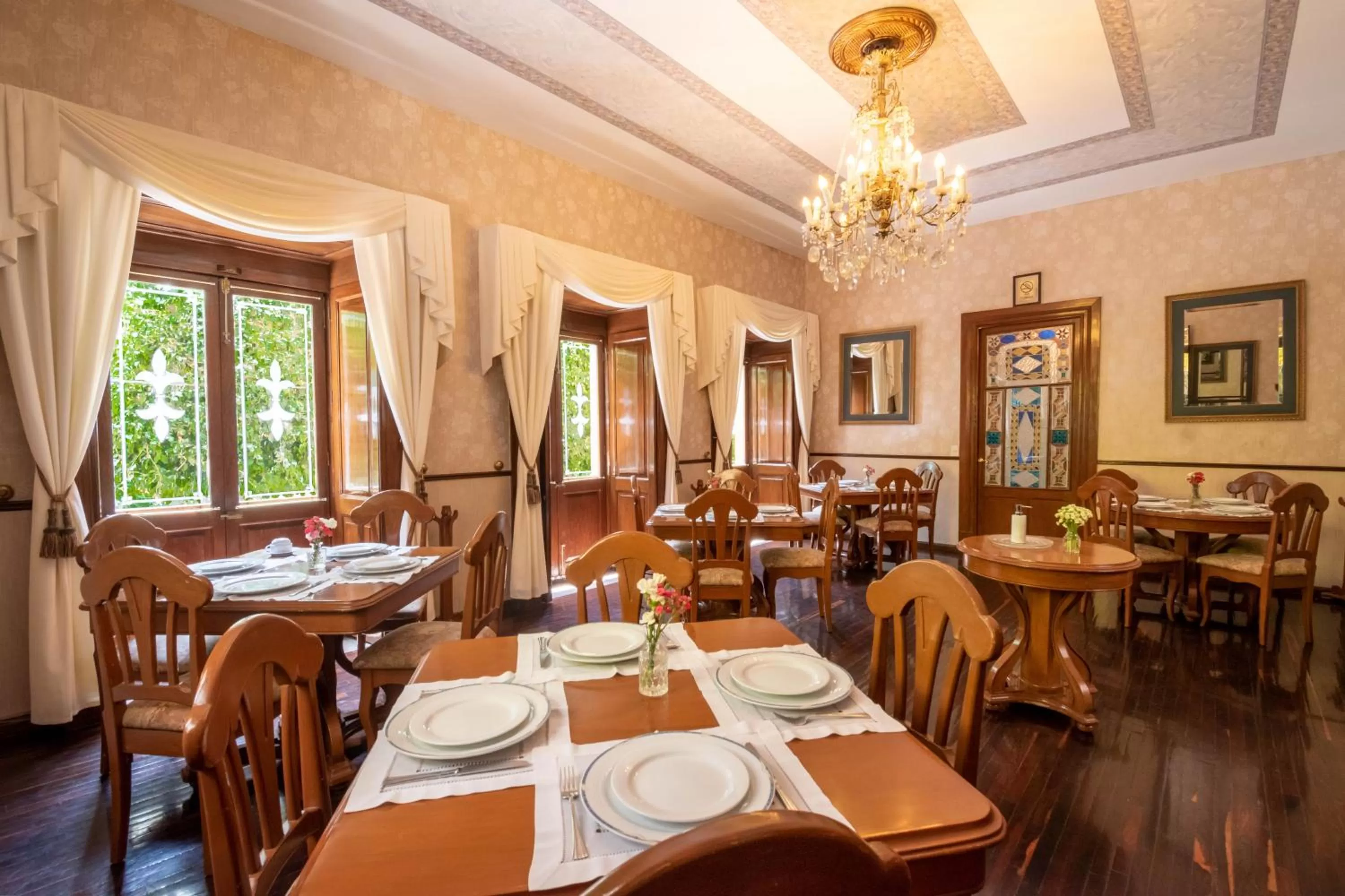 Restaurant/places to eat in Quinta Las Acacias Hotel Boutique